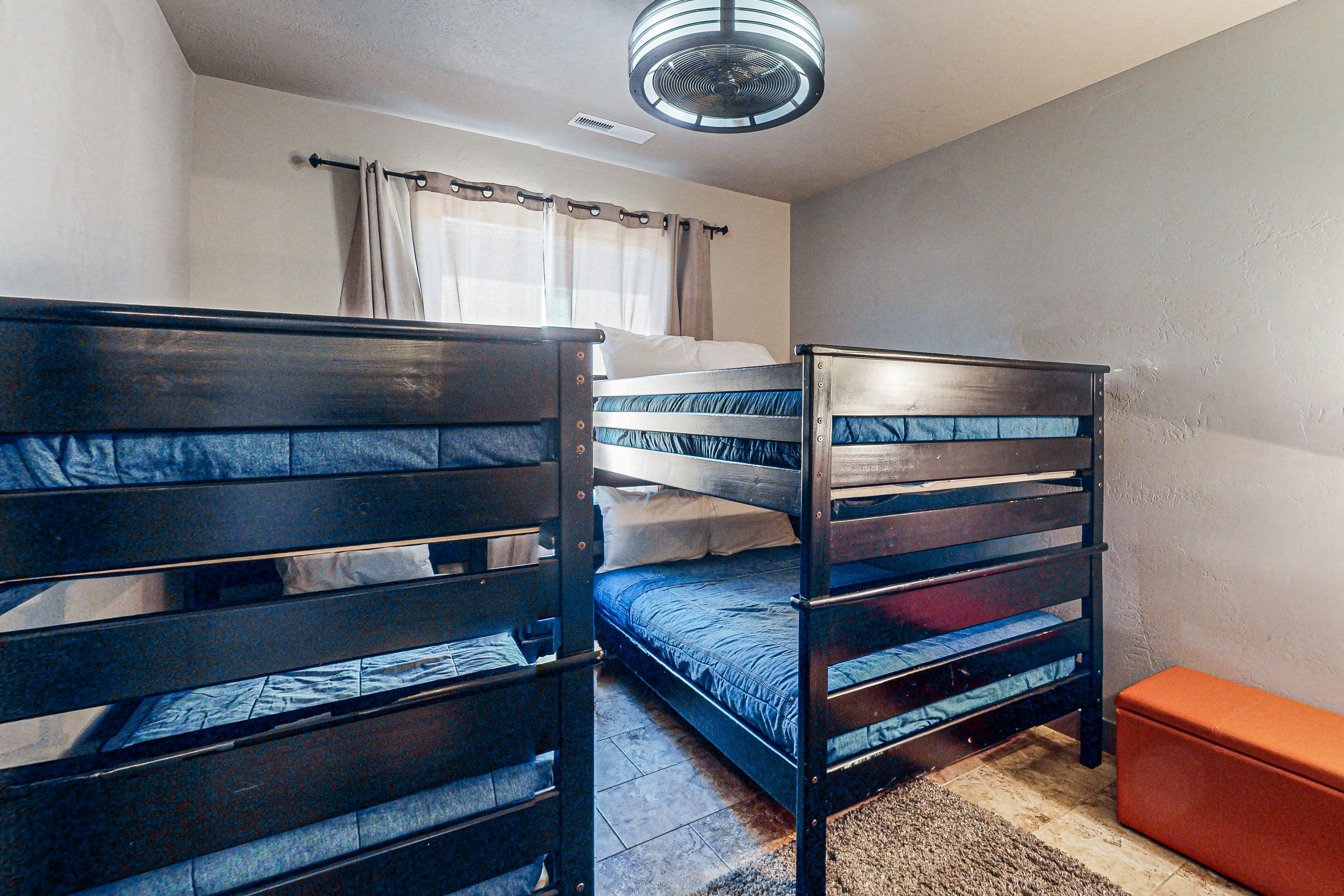 Red Mountain Retreat- Paradise Village #5