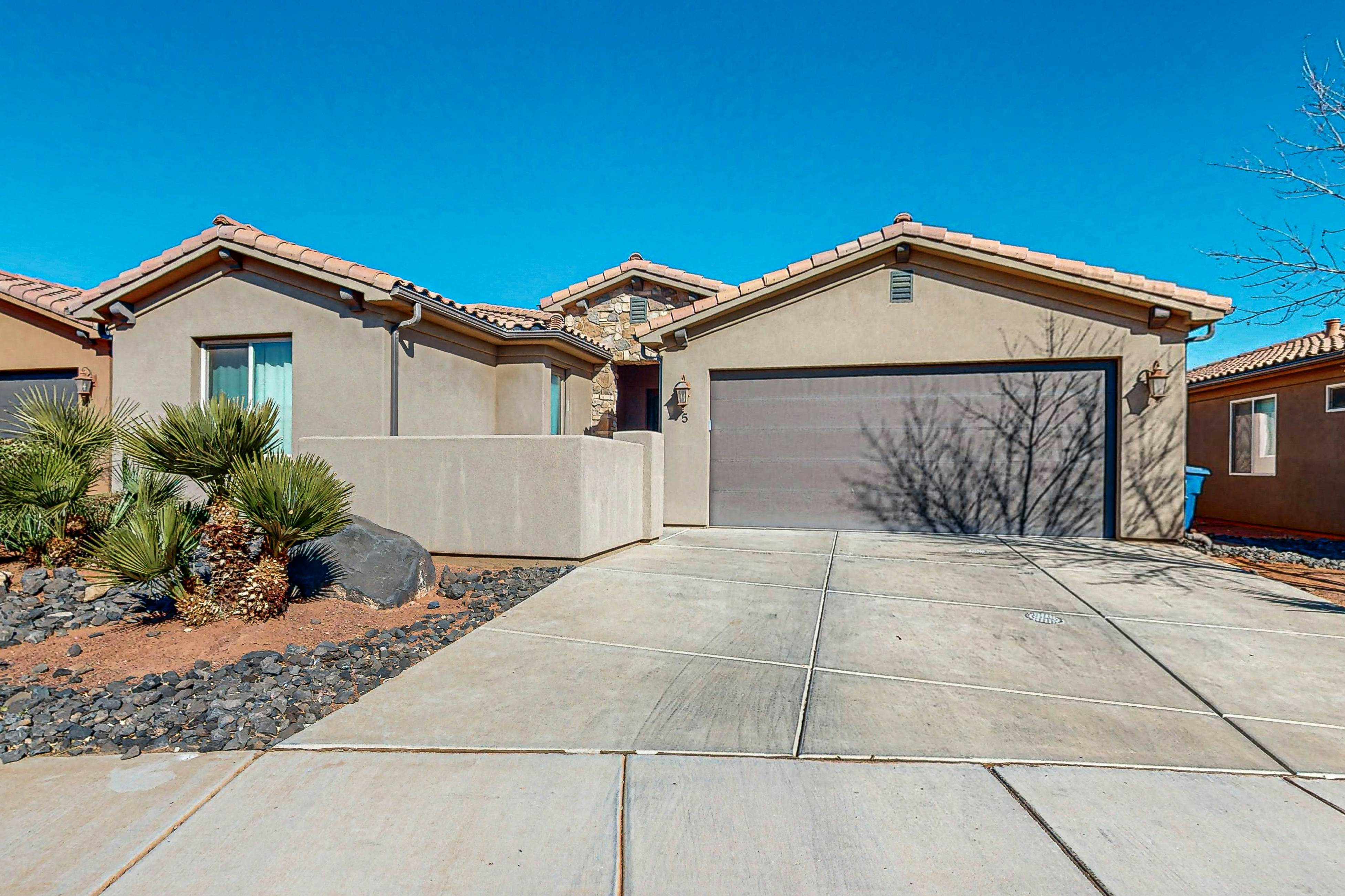 Red Mountain Retreat- Paradise Village #5