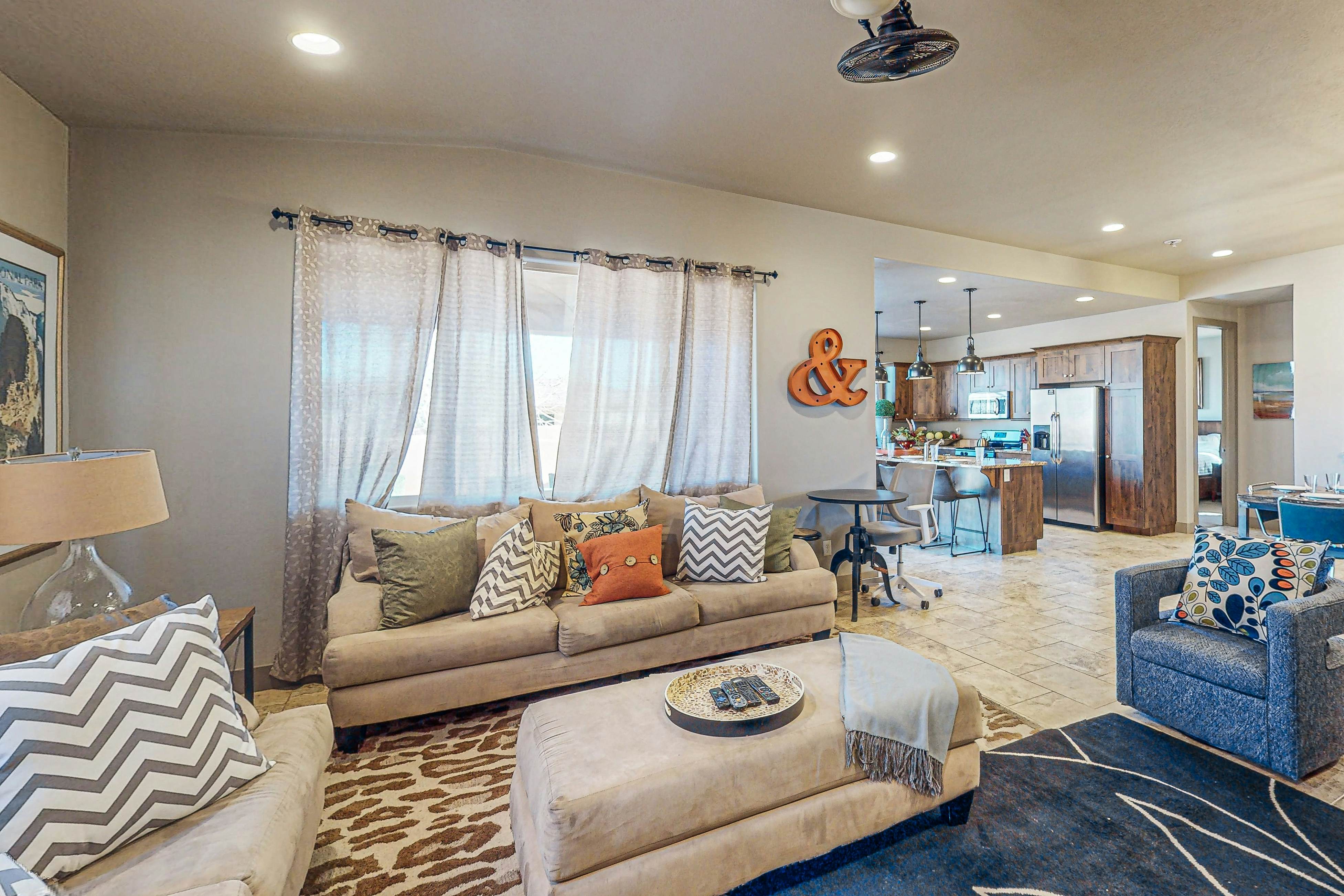 Red Mountain Retreat- Paradise Village #5