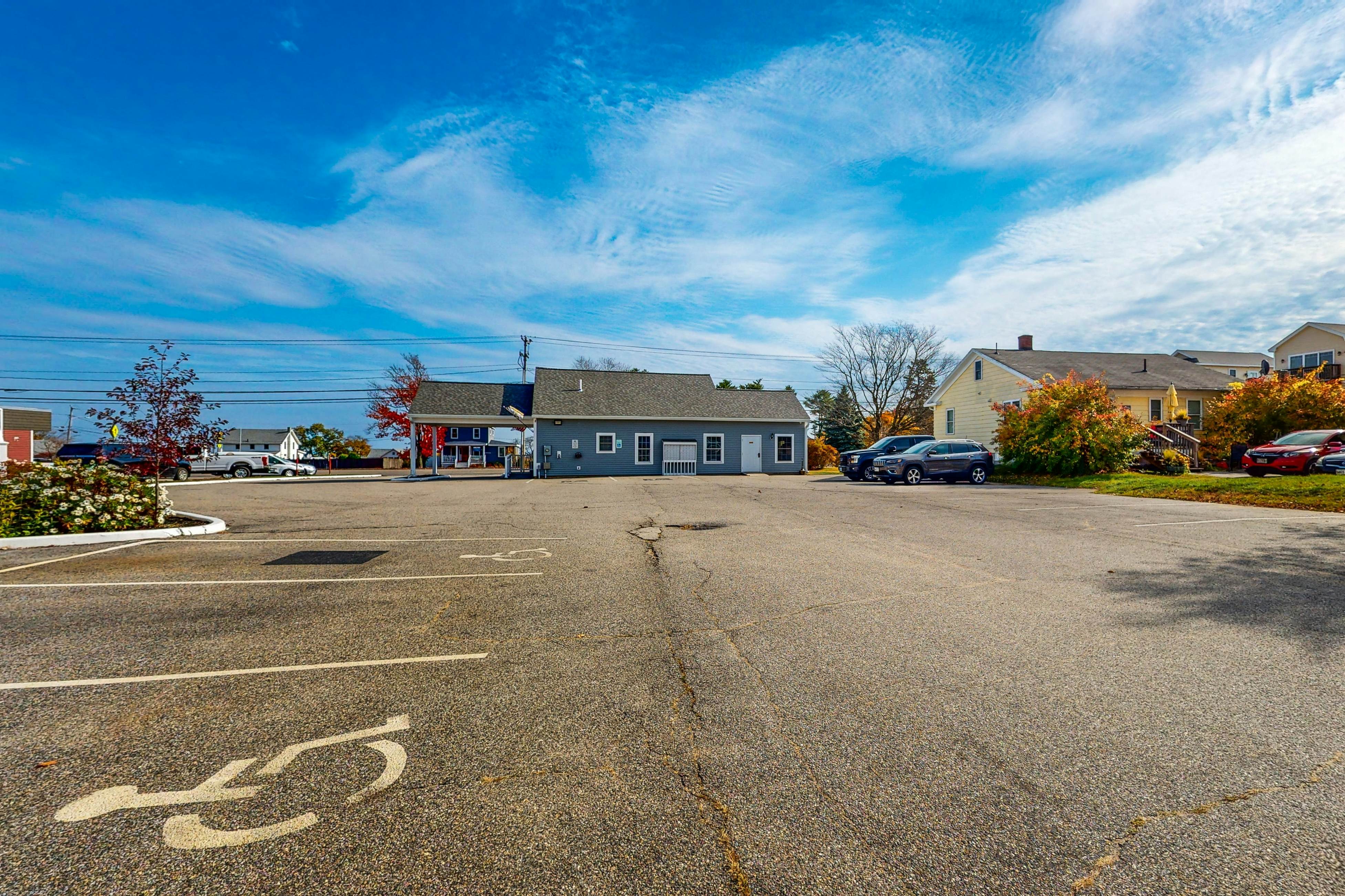 Unit 117 for Poolside Fun