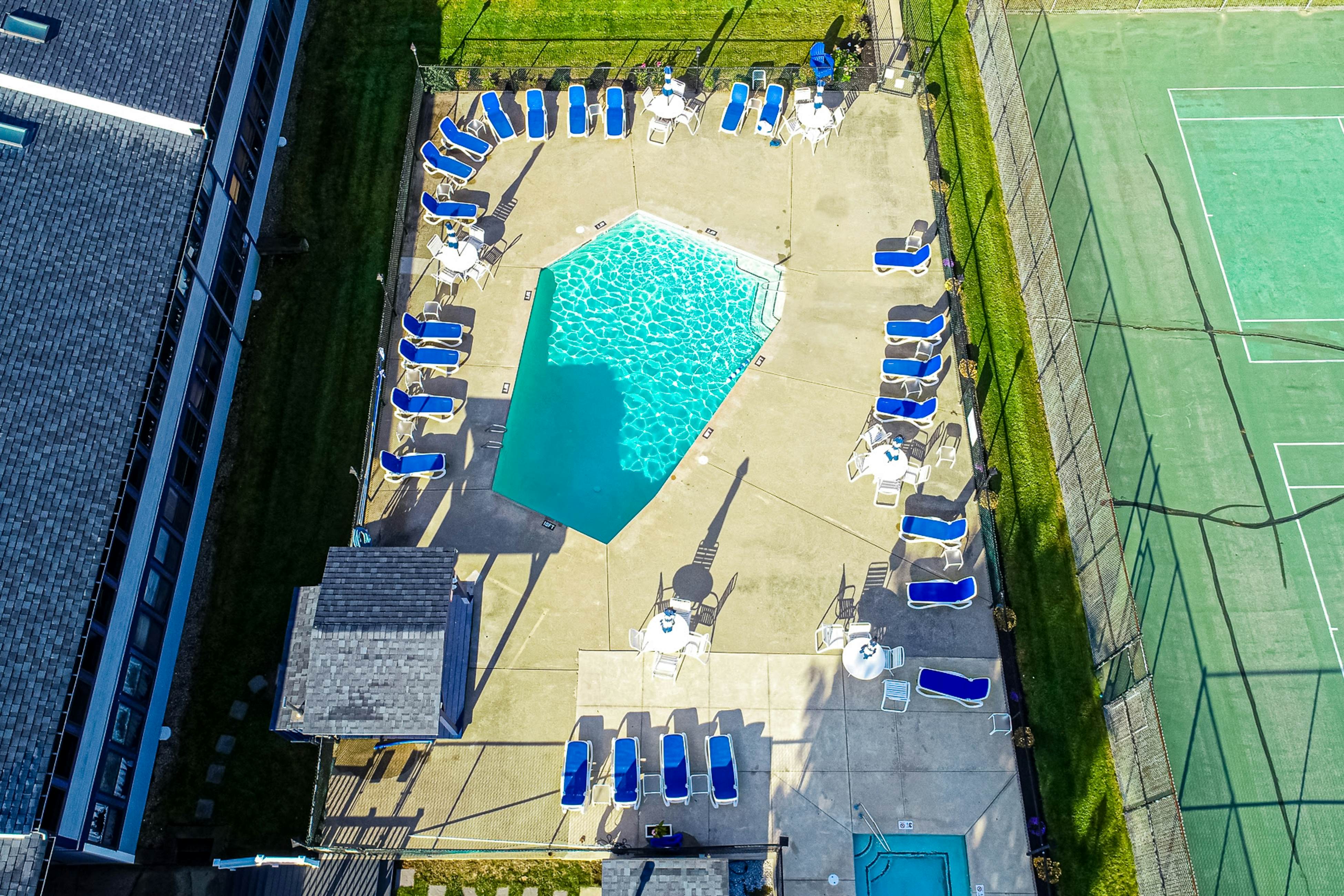 Unit 117 for Poolside Fun