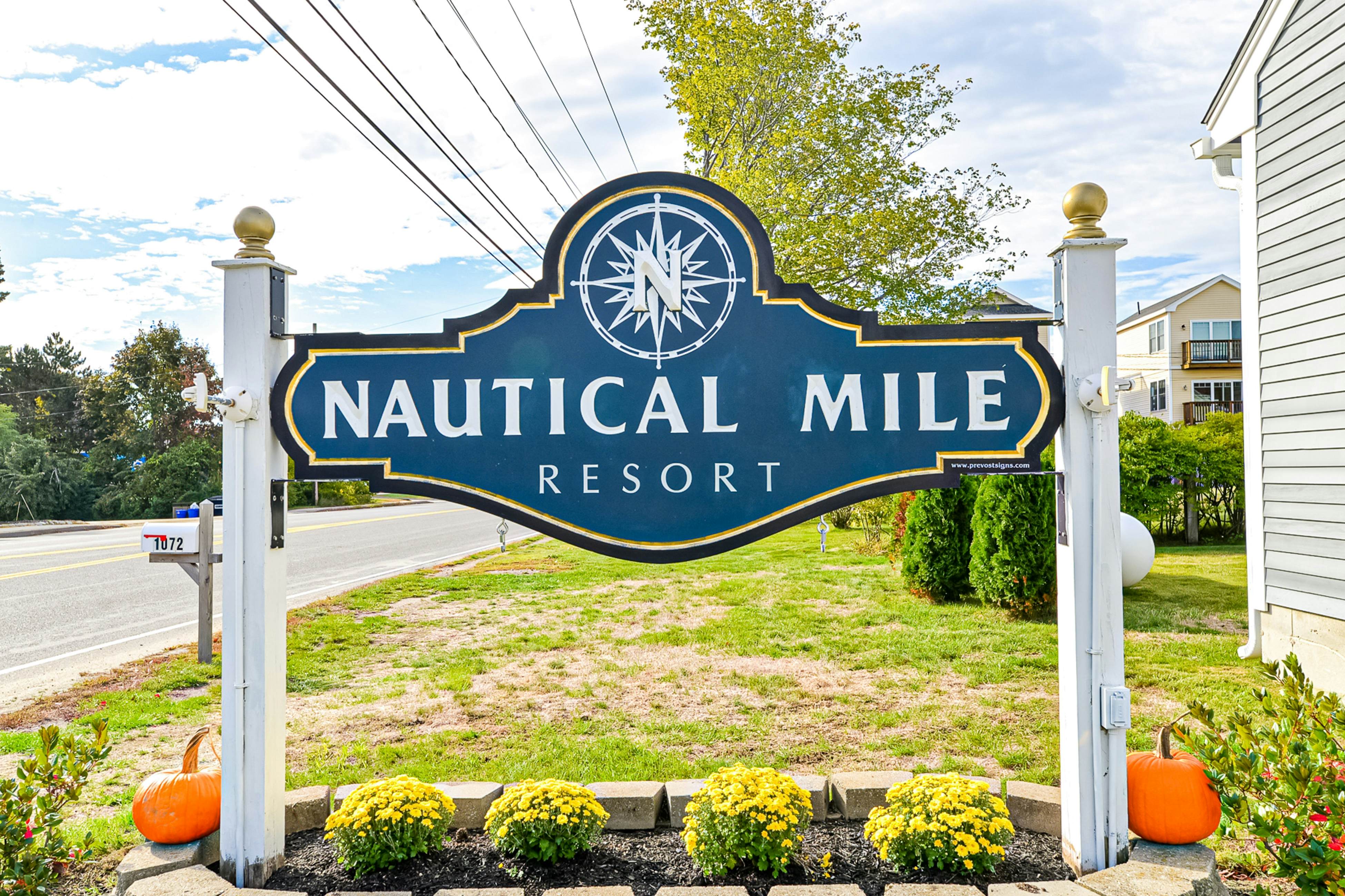 Unit 117 for Poolside Fun