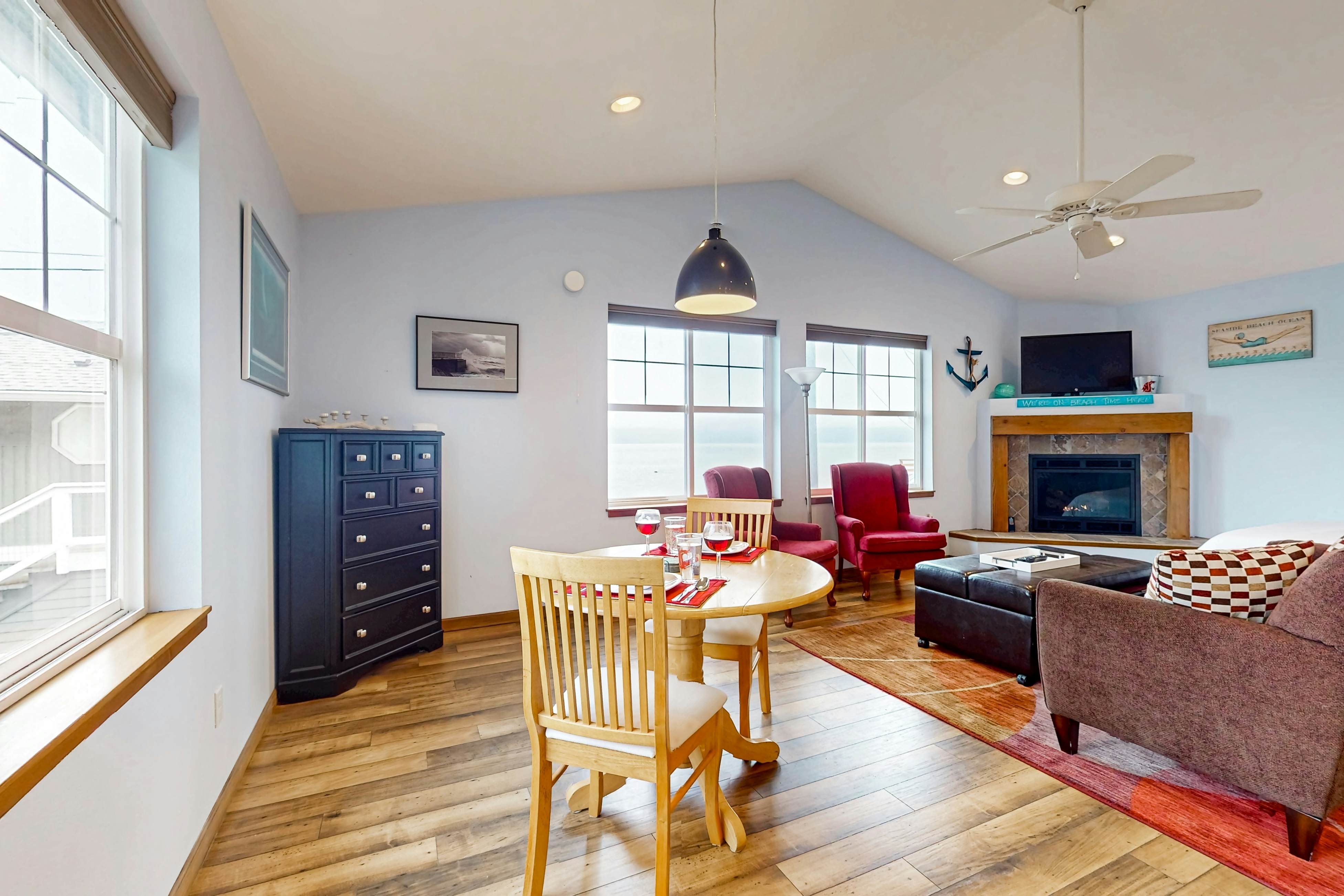 Tyee Shoreline Retreat 