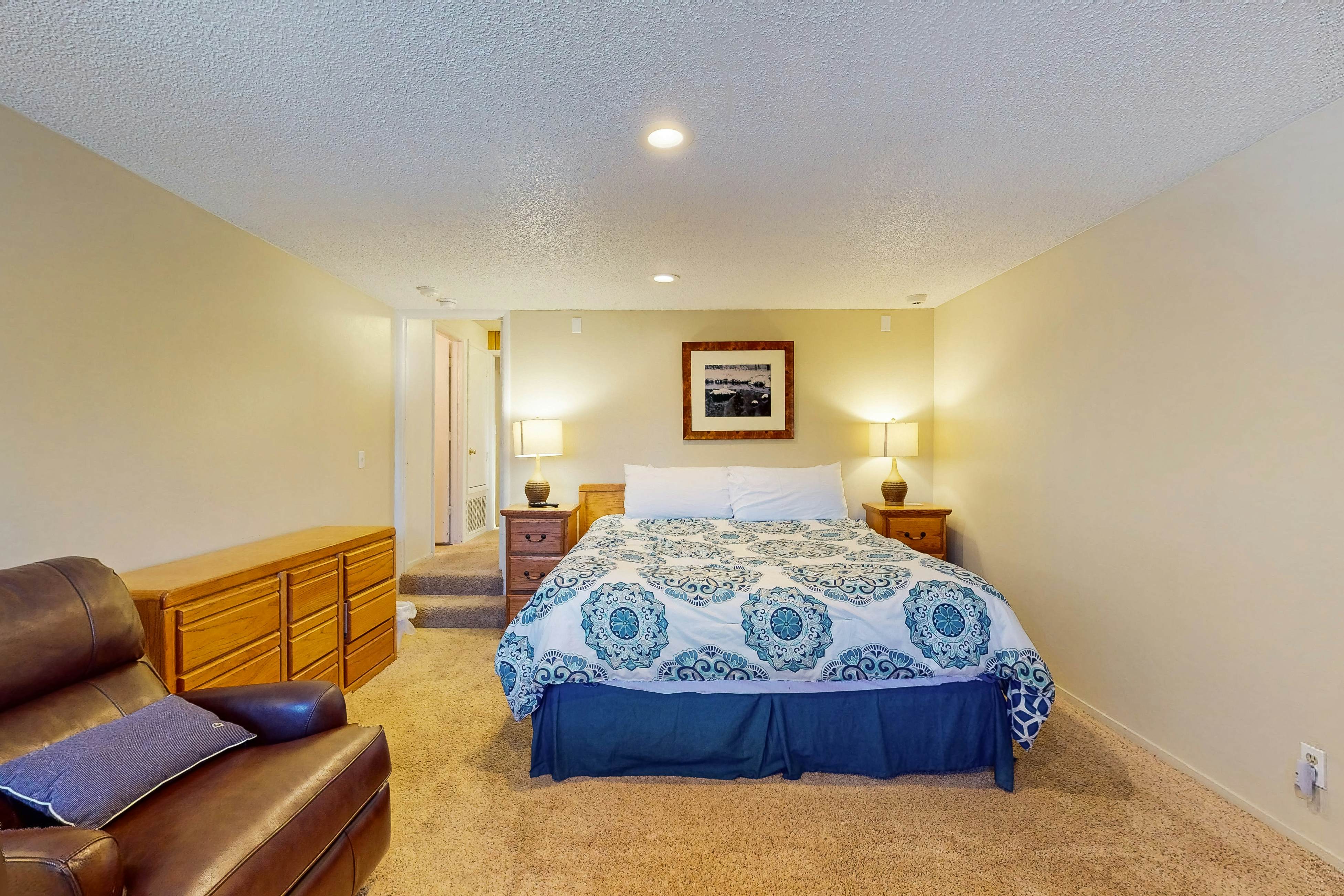 Lake Village Townhouse B