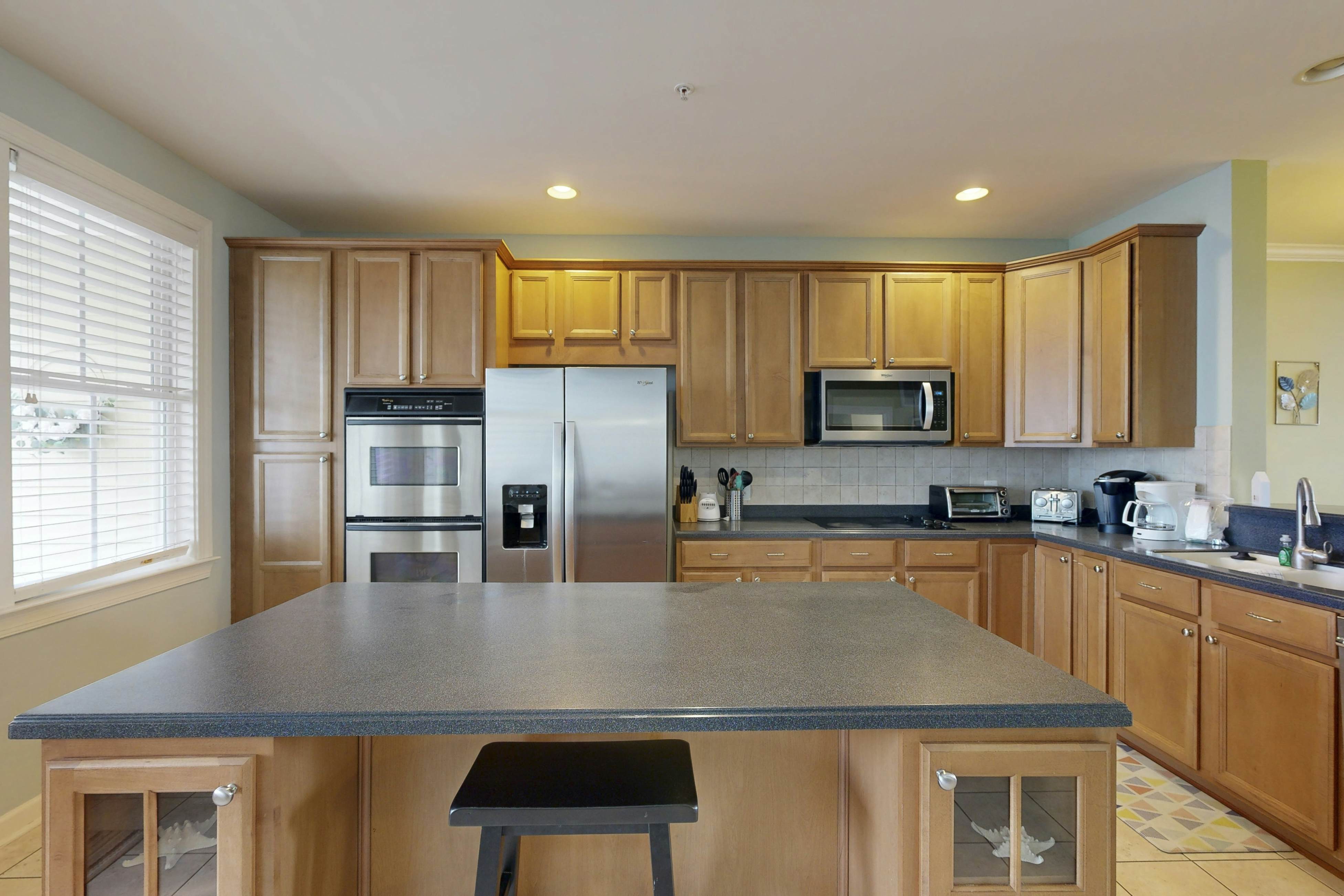 Sunset Island - 7 Fountain