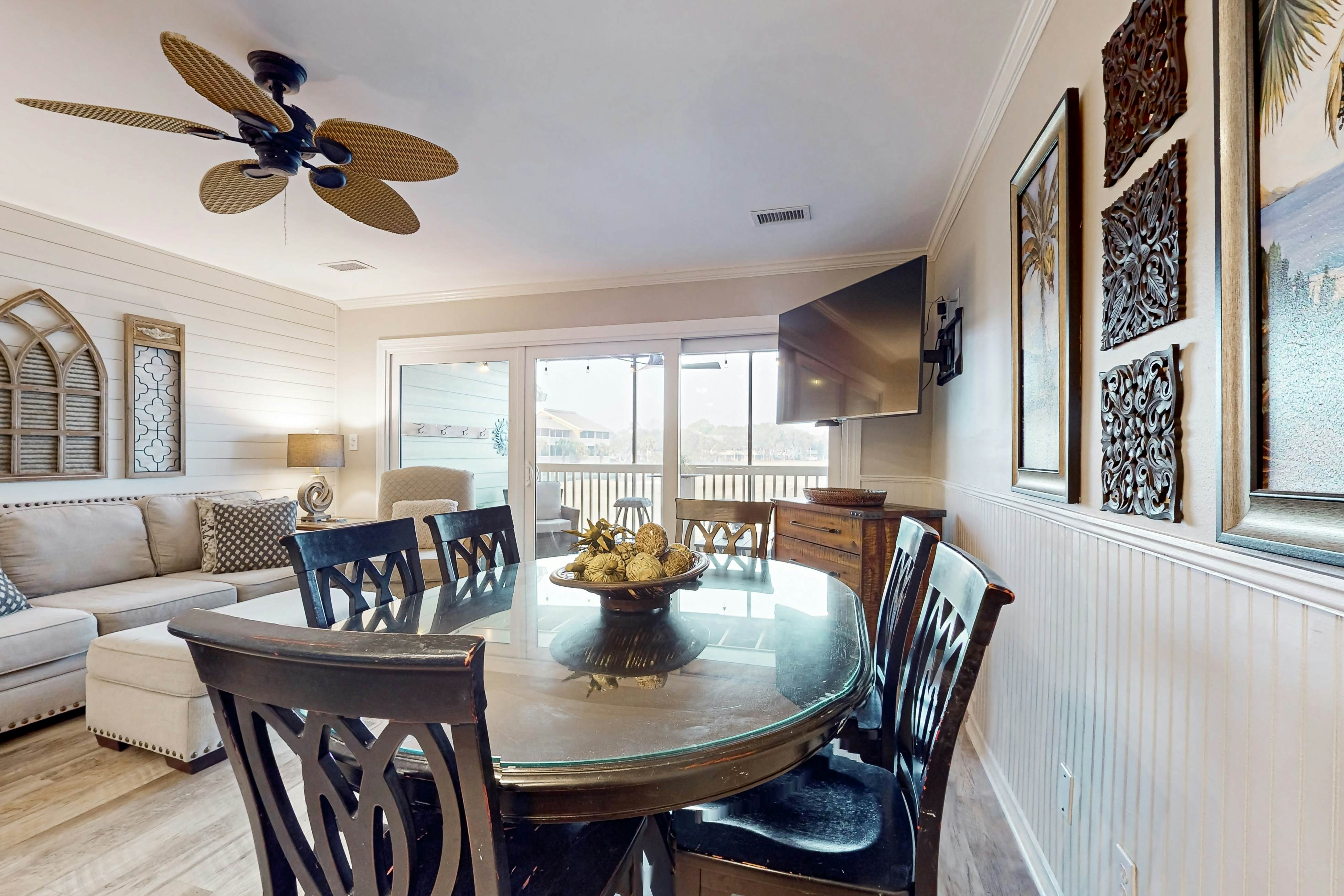 Seascape Lakefront Villas 232