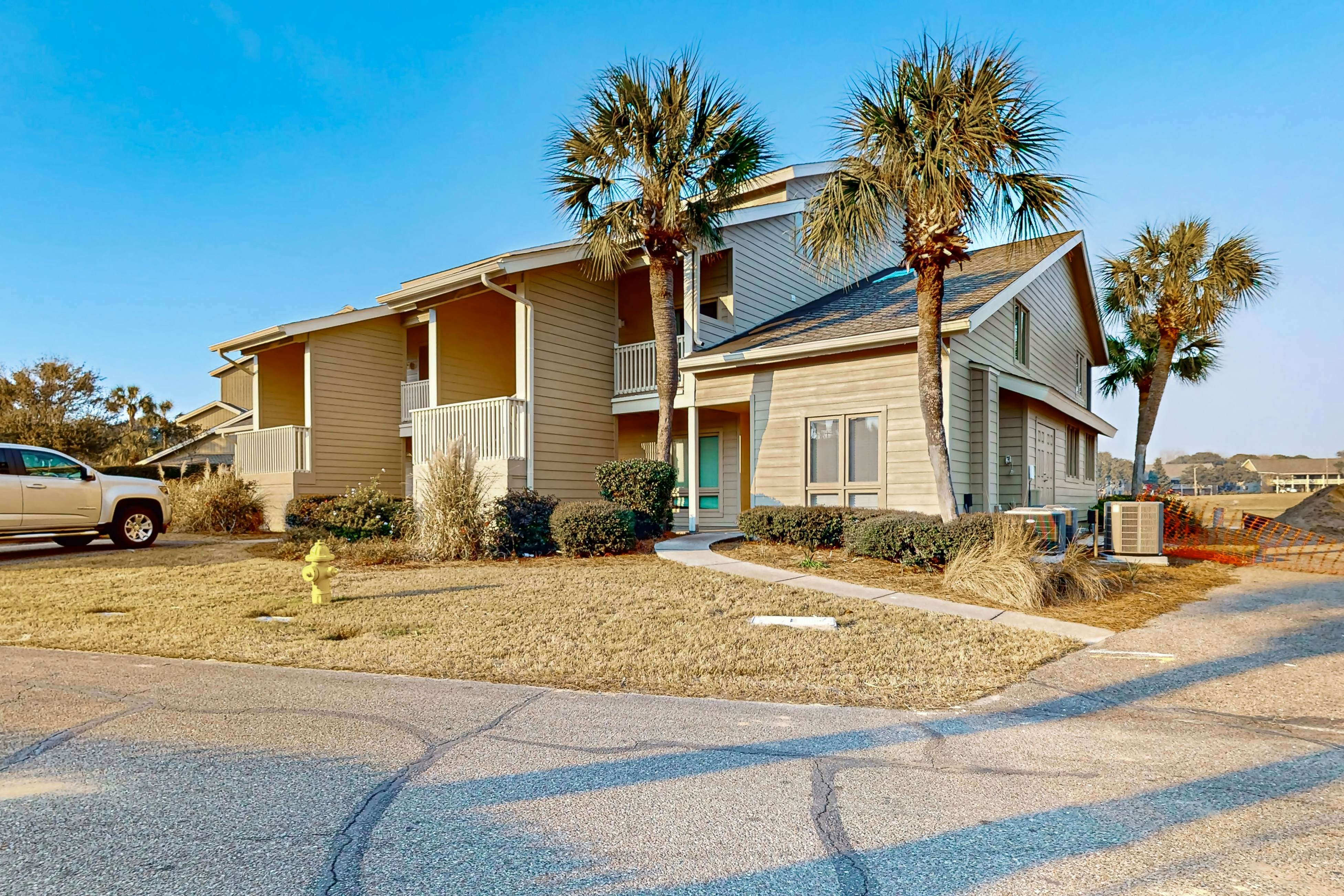 Seascape Lakefront Villas 232