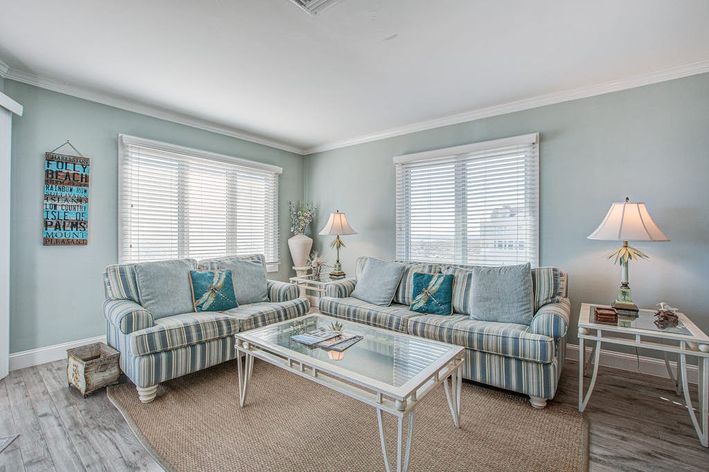 Top-floor Oceanfront Villa with spectacular ocean views - prime location — Isle of Palms, SC — vacation rental