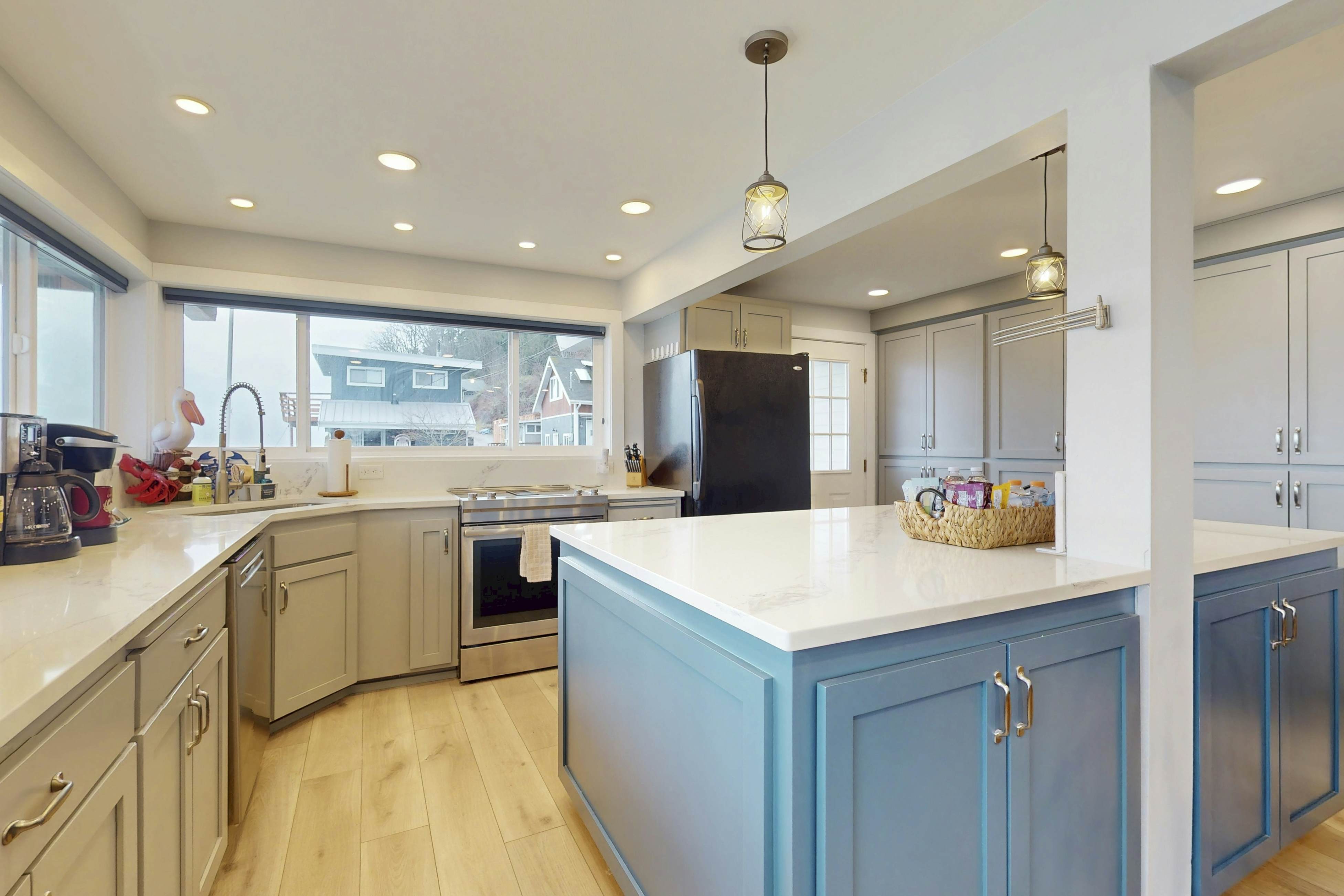 Tyee Shoreline Retreat 