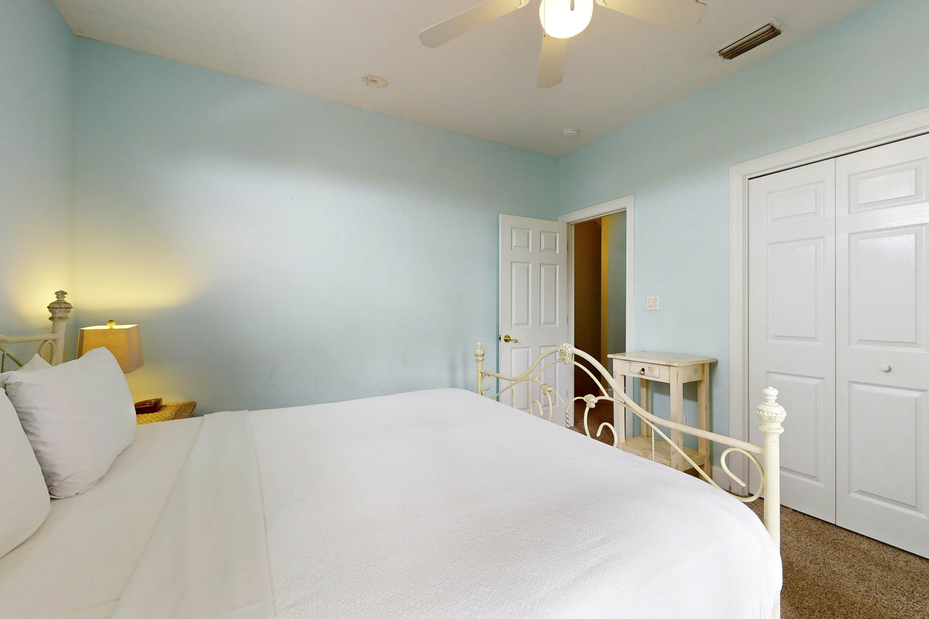 Emerald Shores Mango Tango