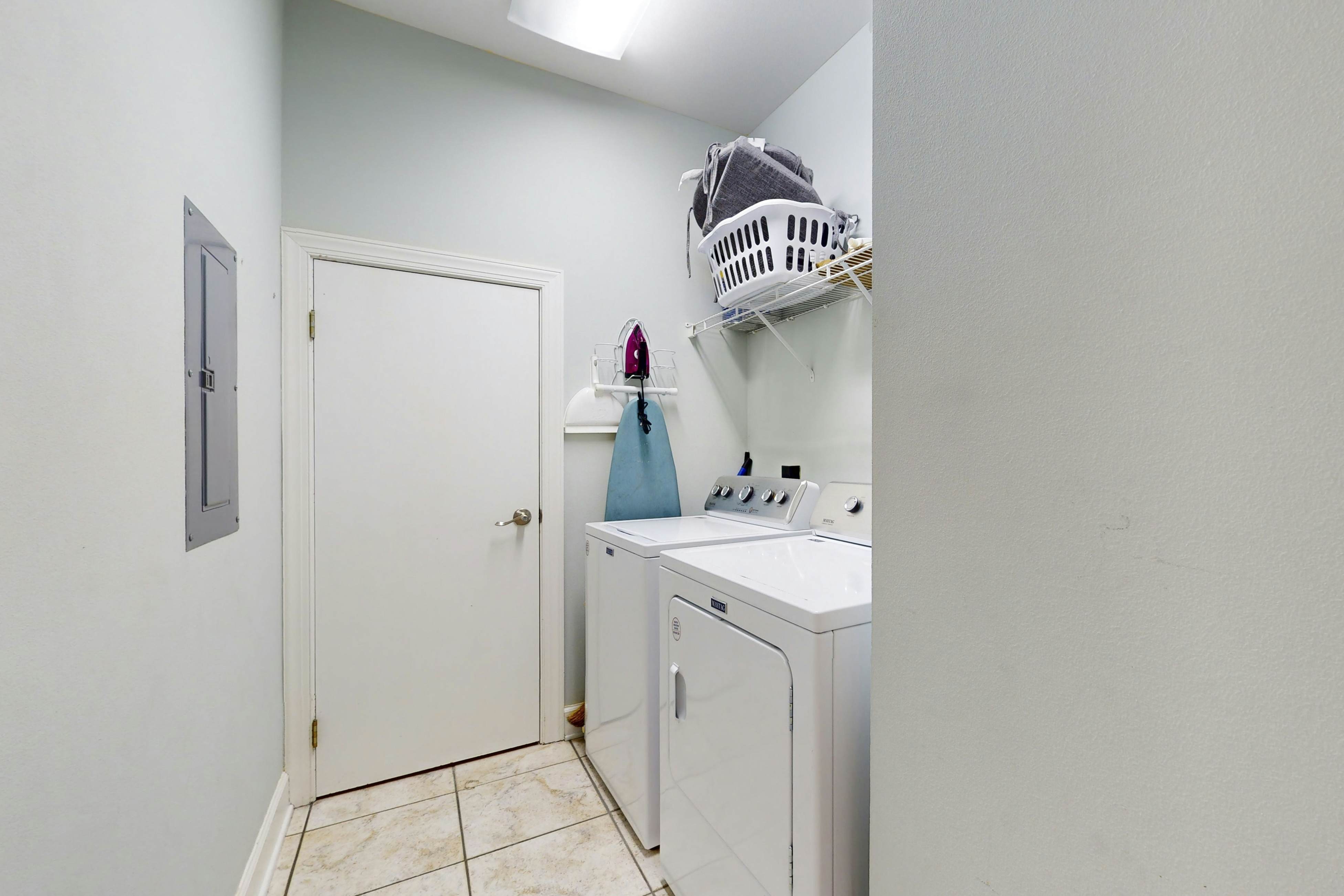 Emerald Shores Mango Tango