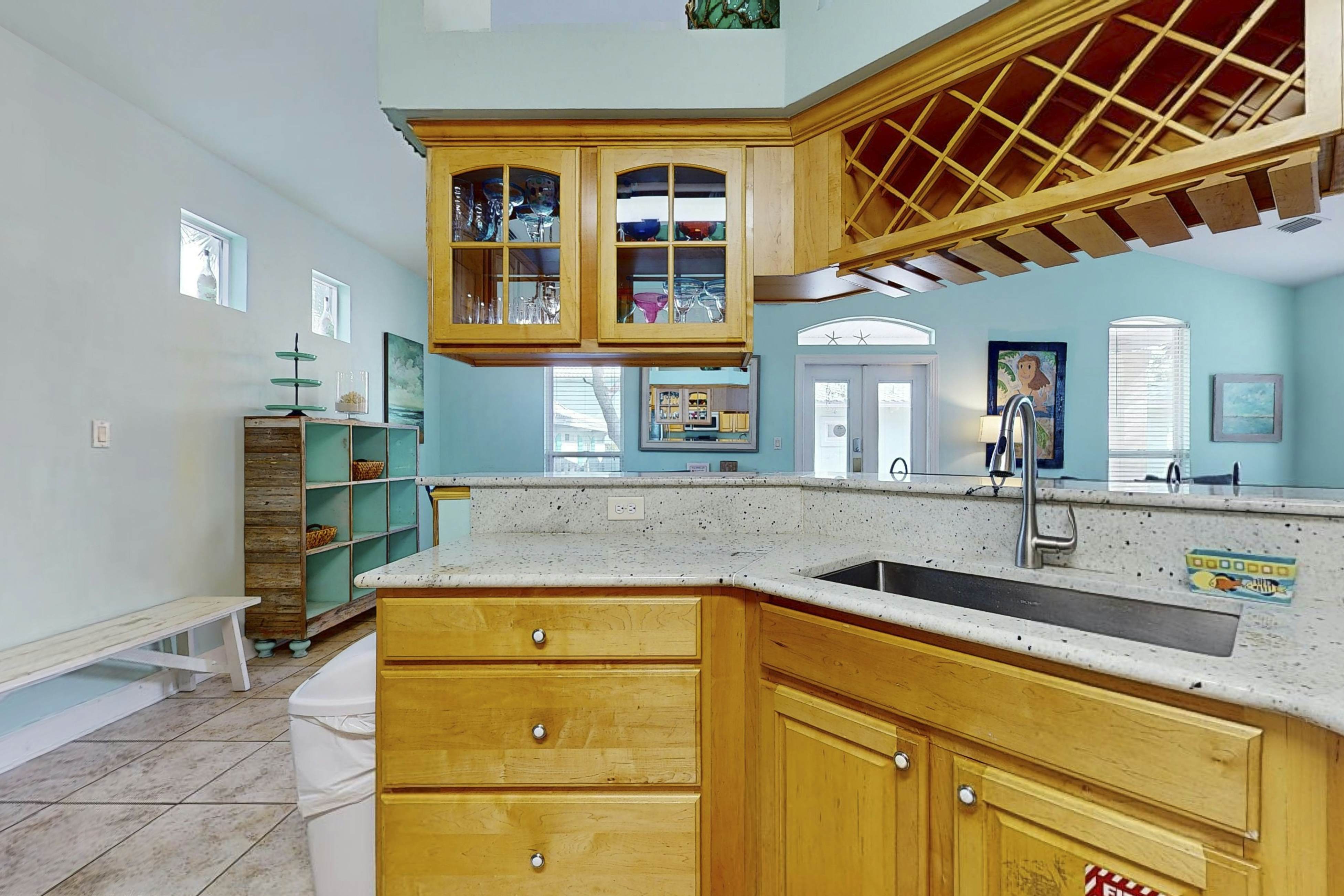 Emerald Shores Mango Tango