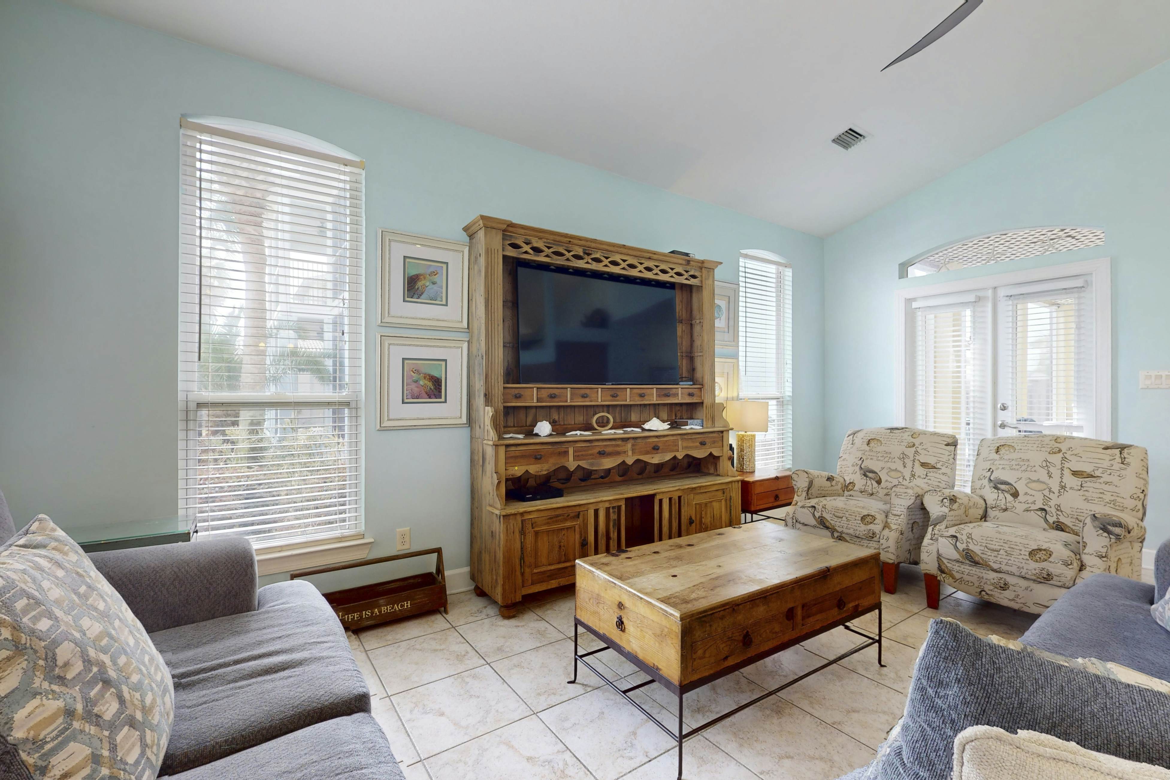 Emerald Shores Mango Tango