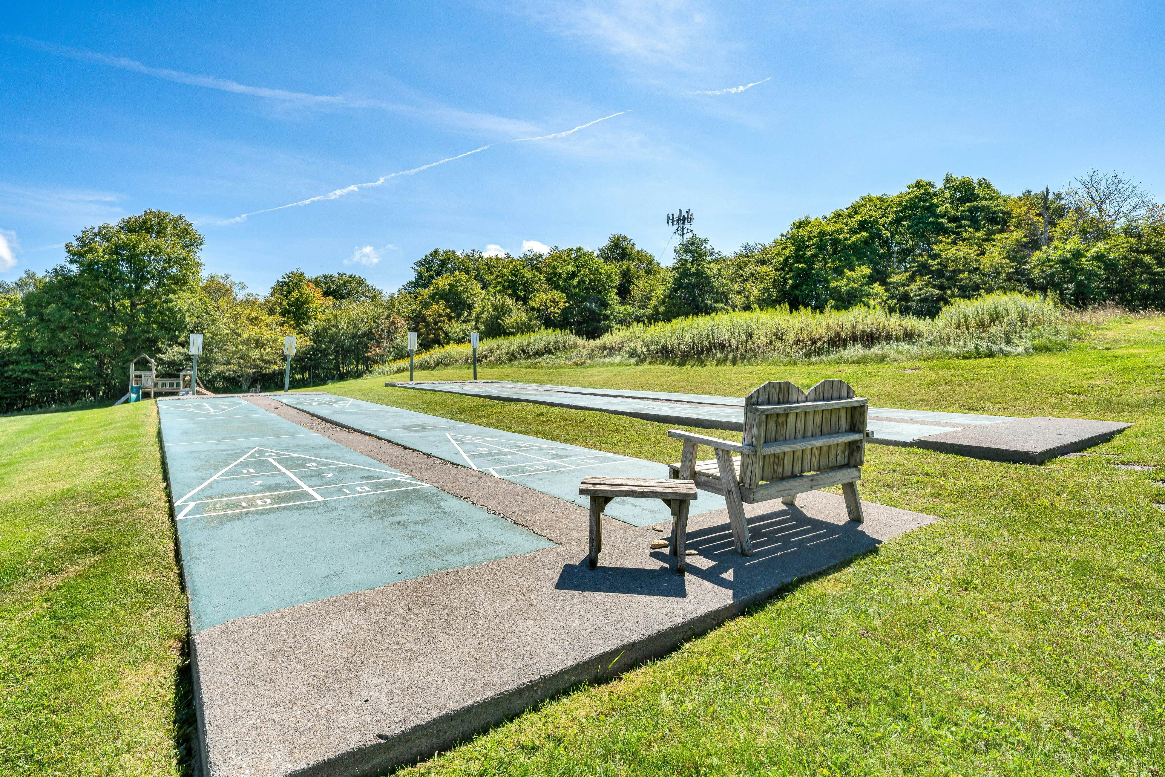 The Pinnacle Inn 3318