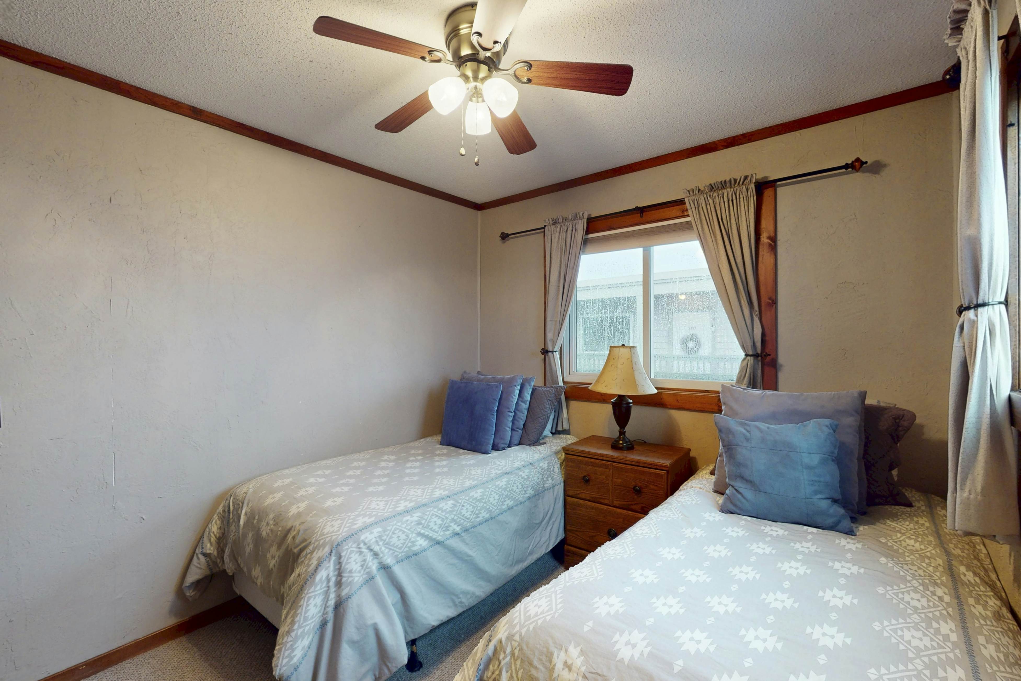 The Pinnacle Inn 3318