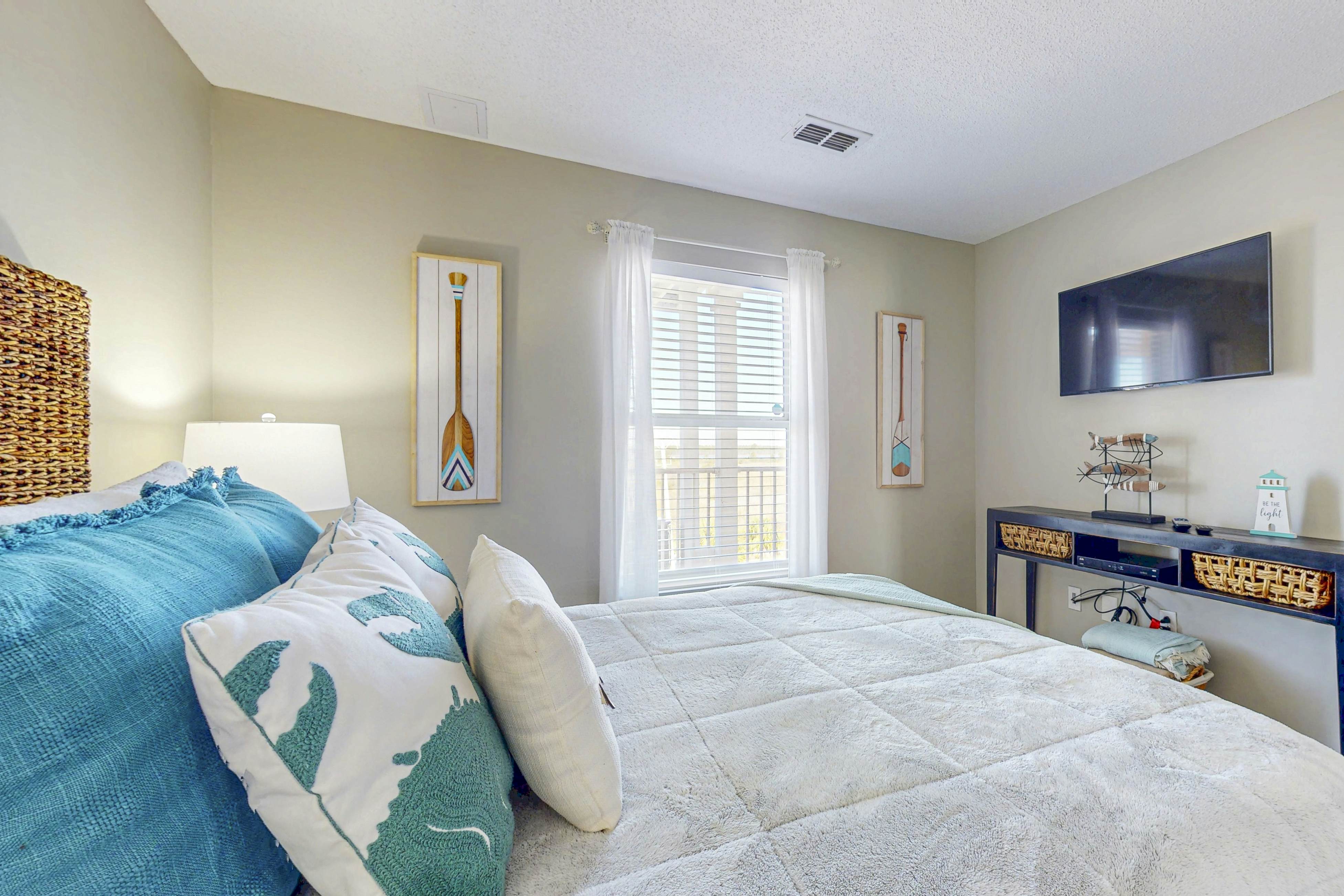 Grand Beach Resort 305