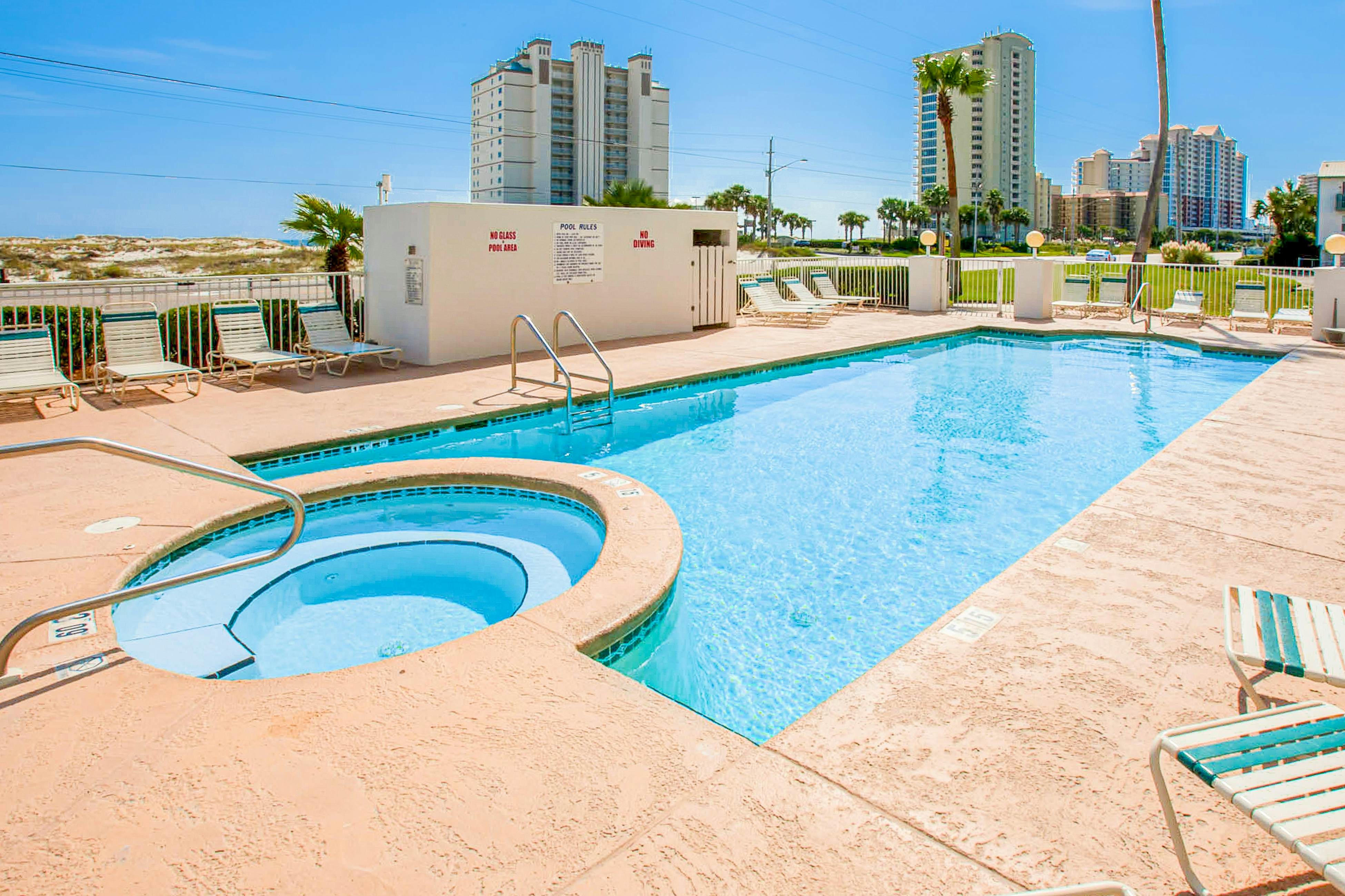 Grand Beach Resort 305