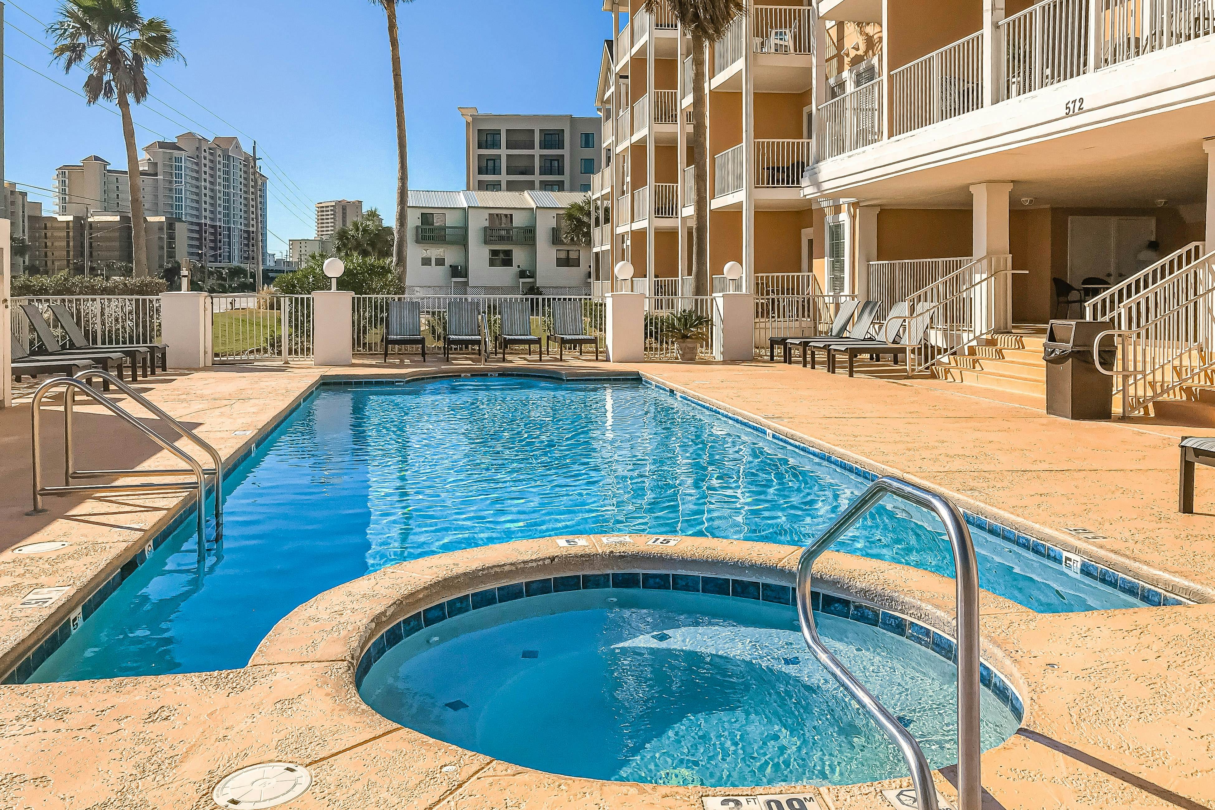 Grand Beach Resort 305