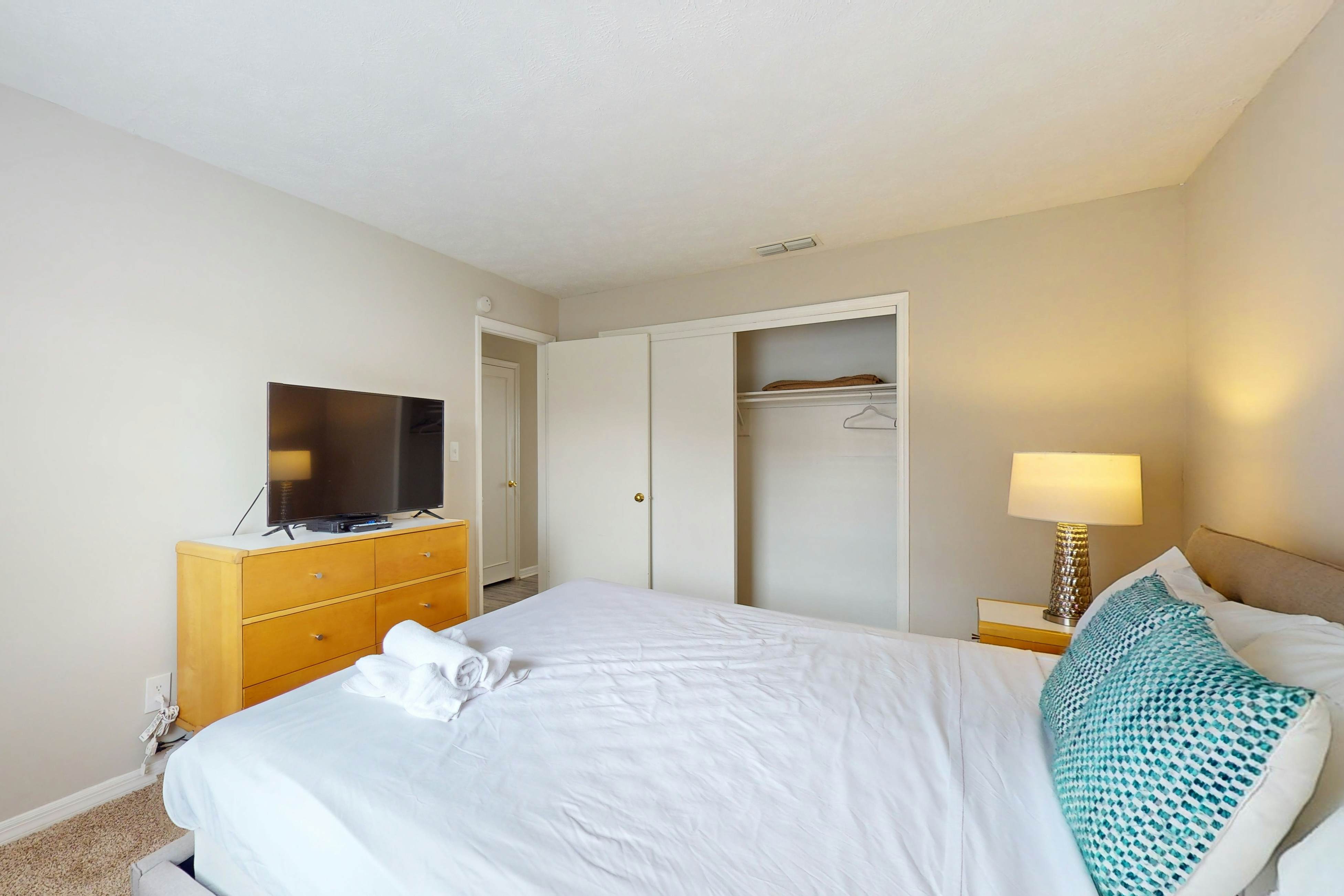 Carlton Arms View B1 # A