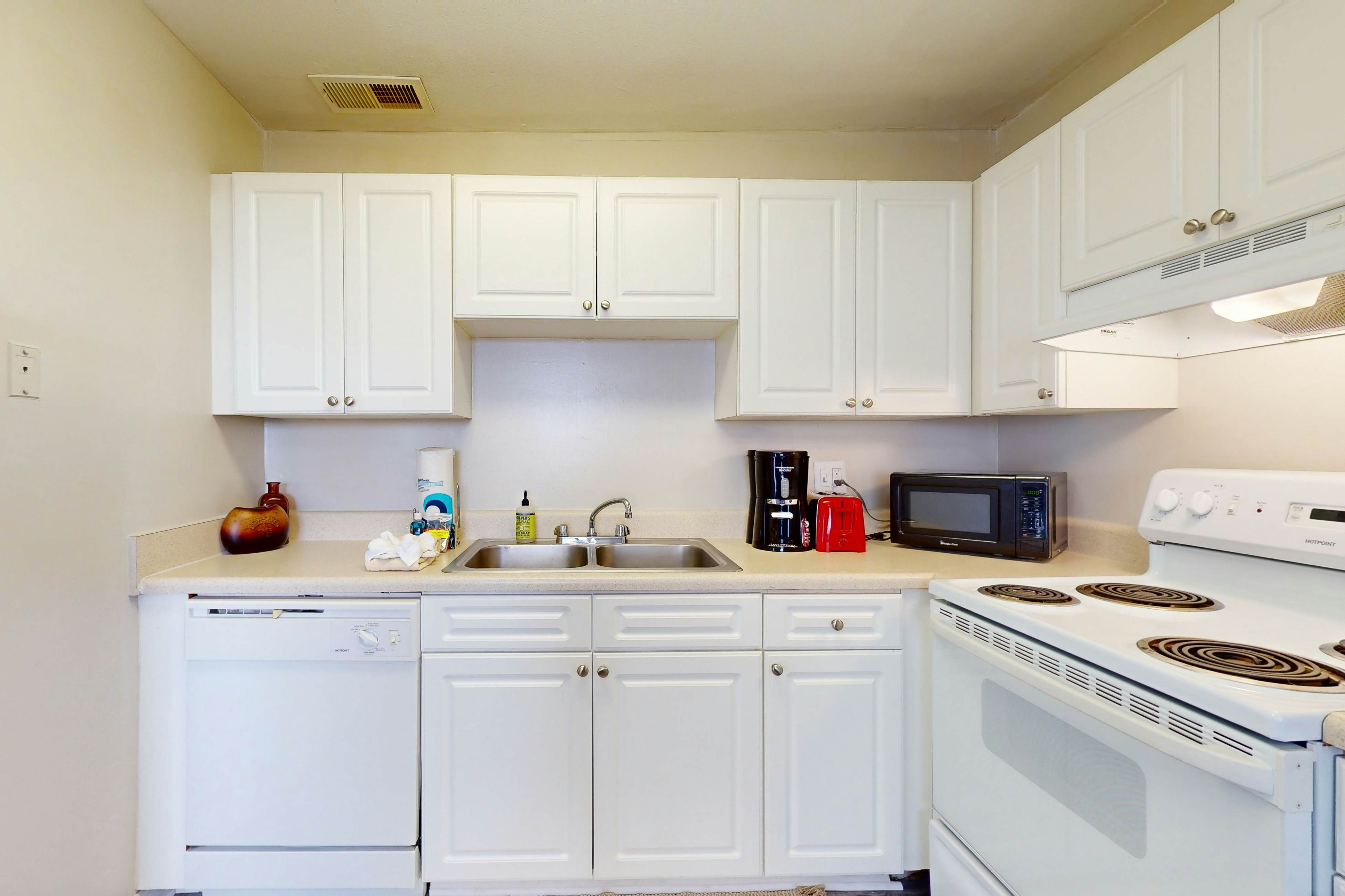 Carlton Arms View B1 # A