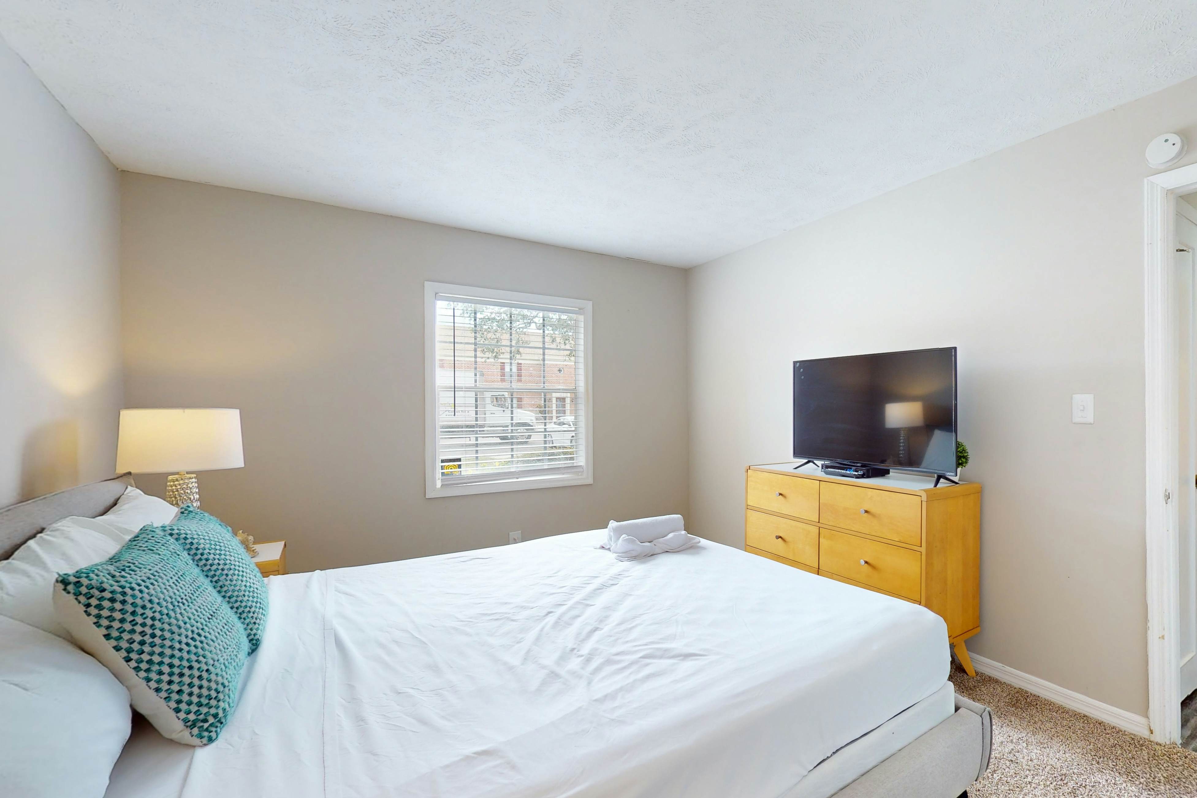 Carlton Arms View B1 # A