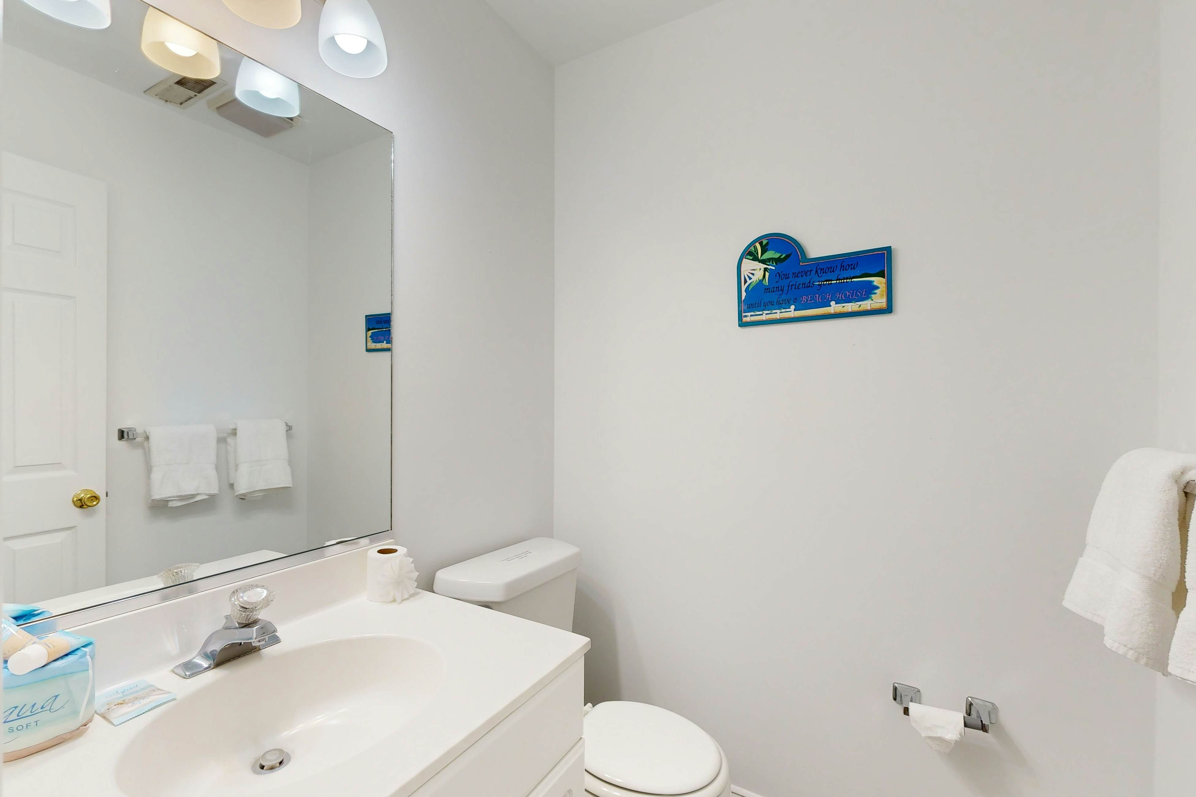 Salt Pond - 1 Heron Ct