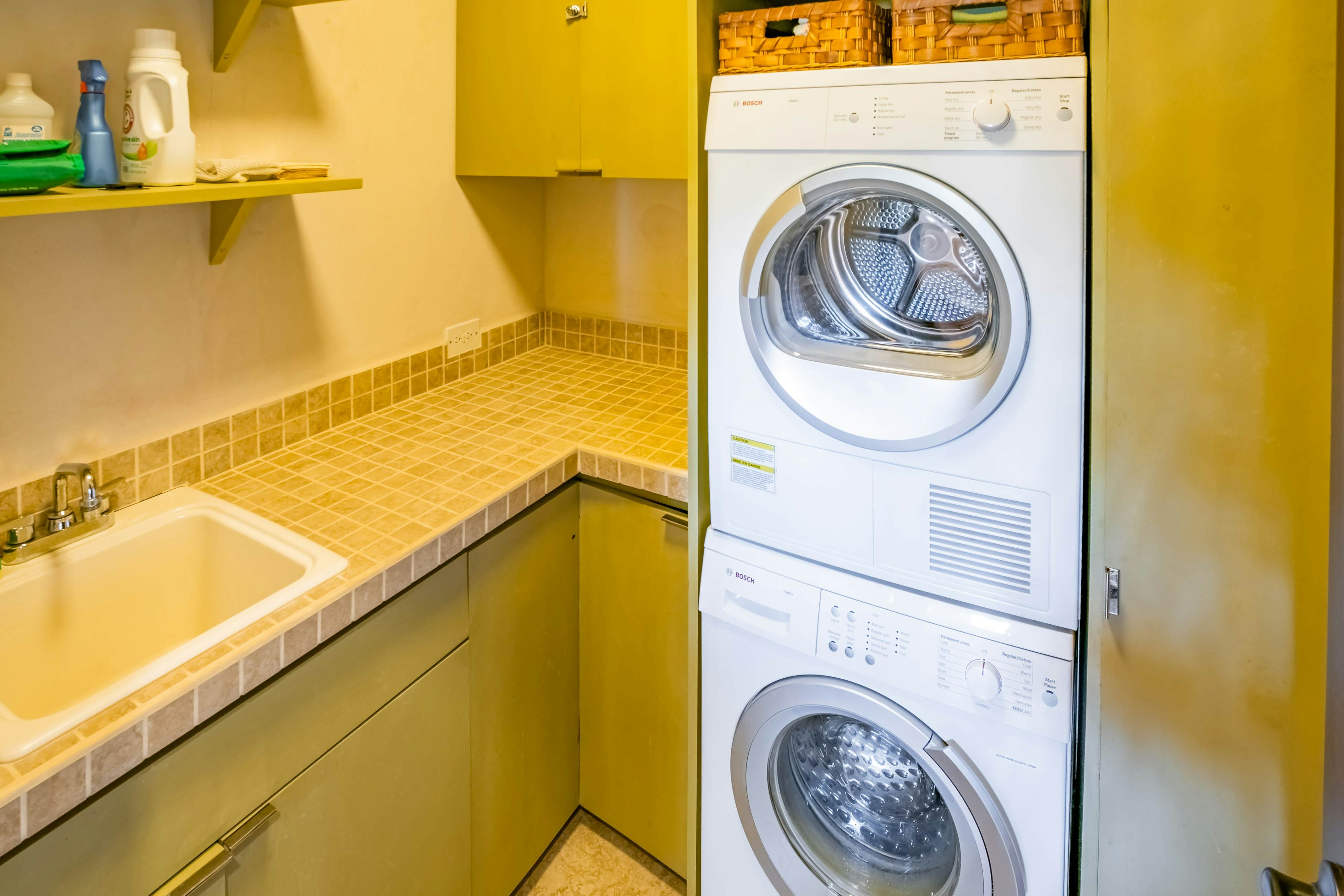 Treehouse at Sanctuary Belize