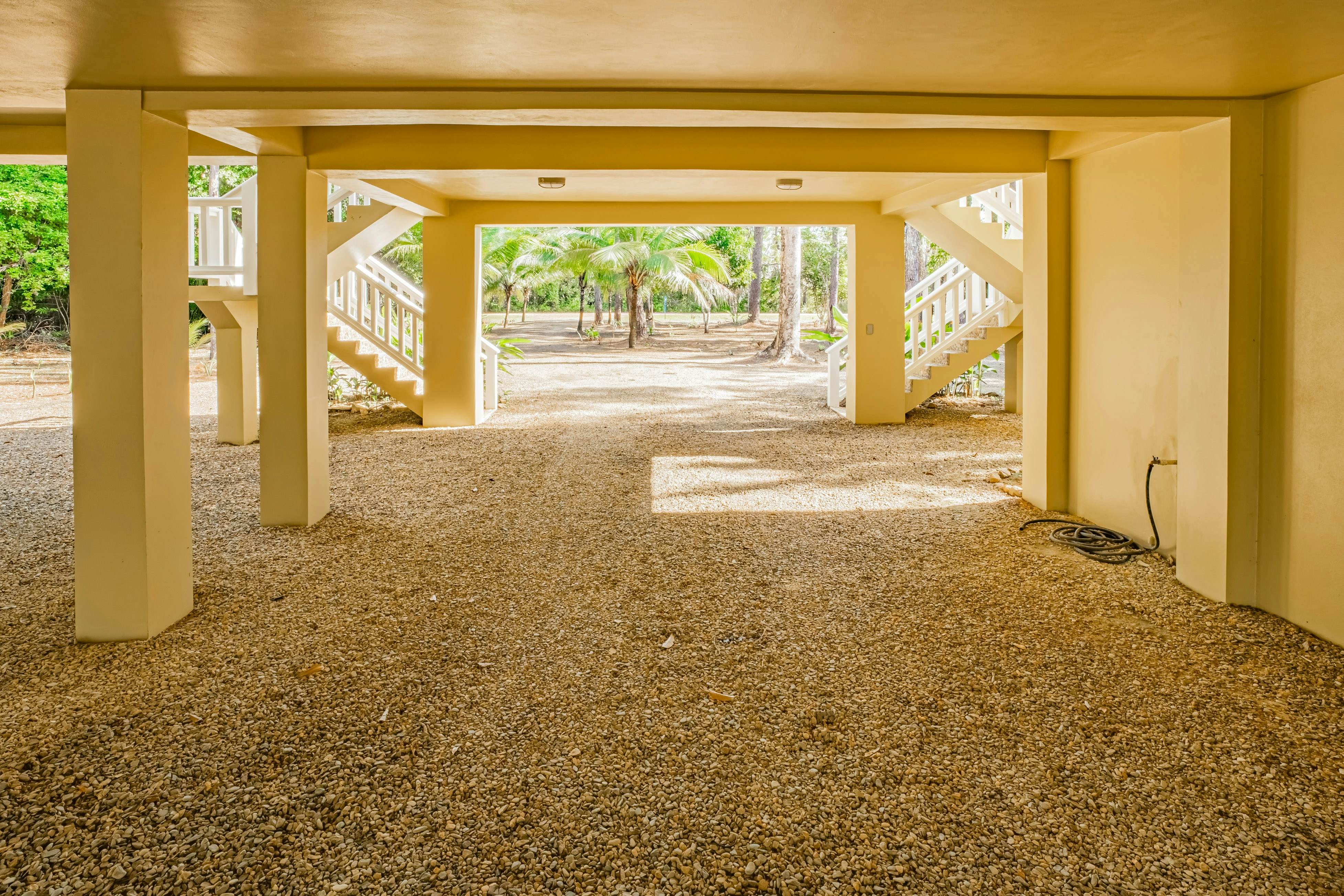 Treehouse at Sanctuary Belize