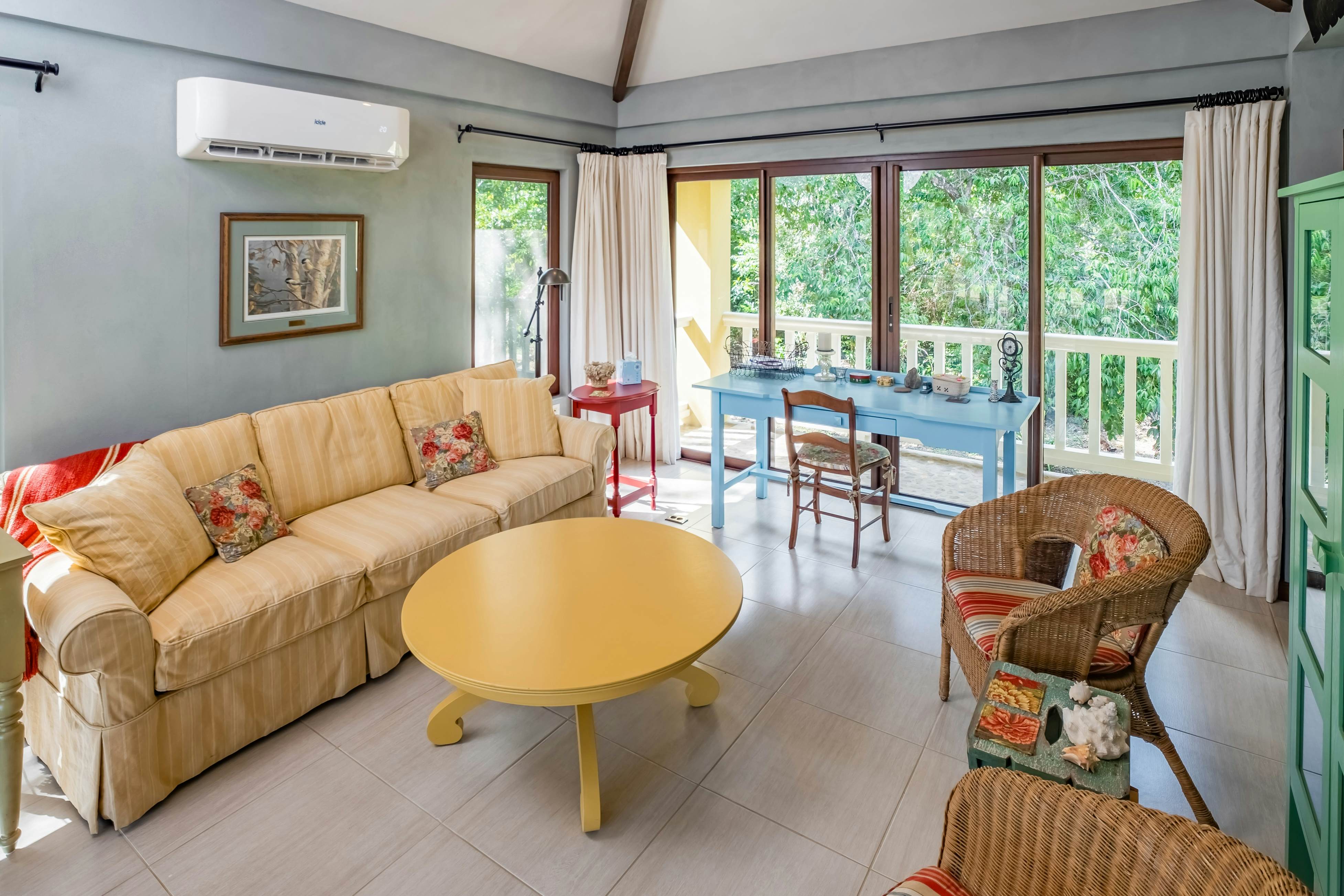 Treehouse at Sanctuary Belize