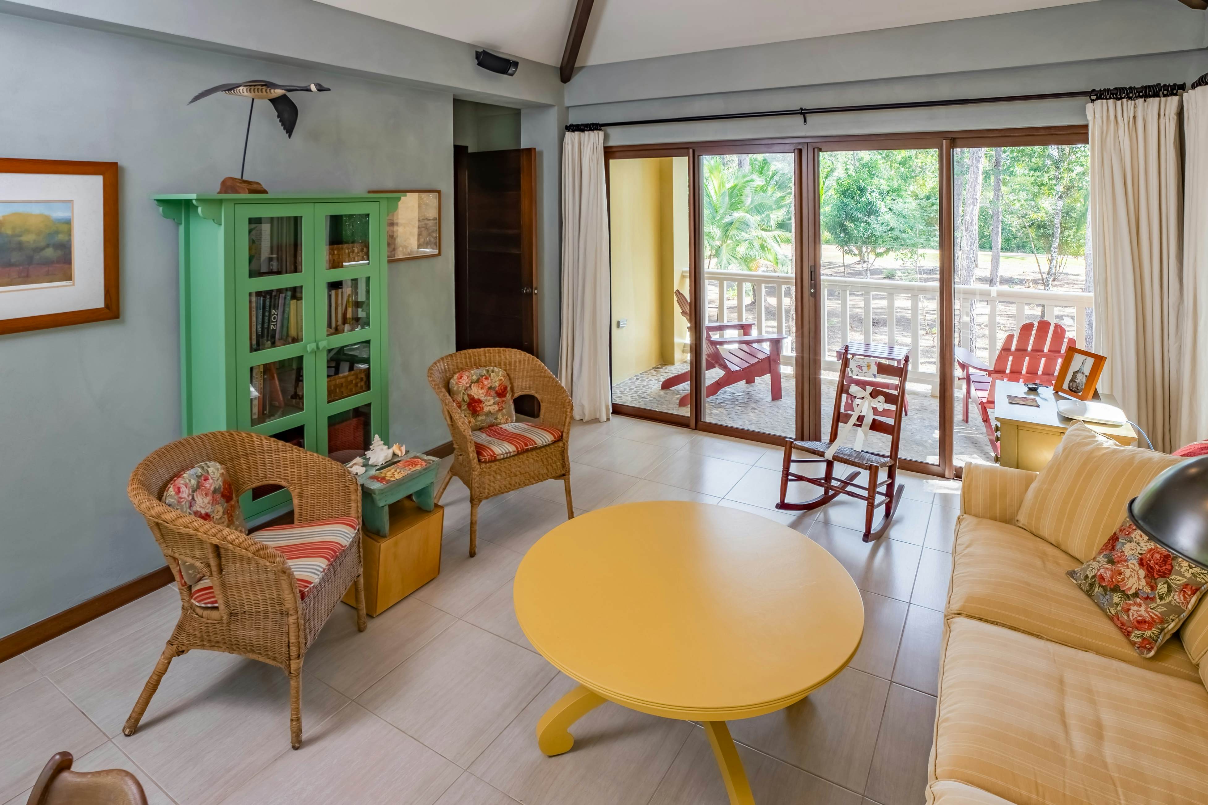 Treehouse at Sanctuary Belize