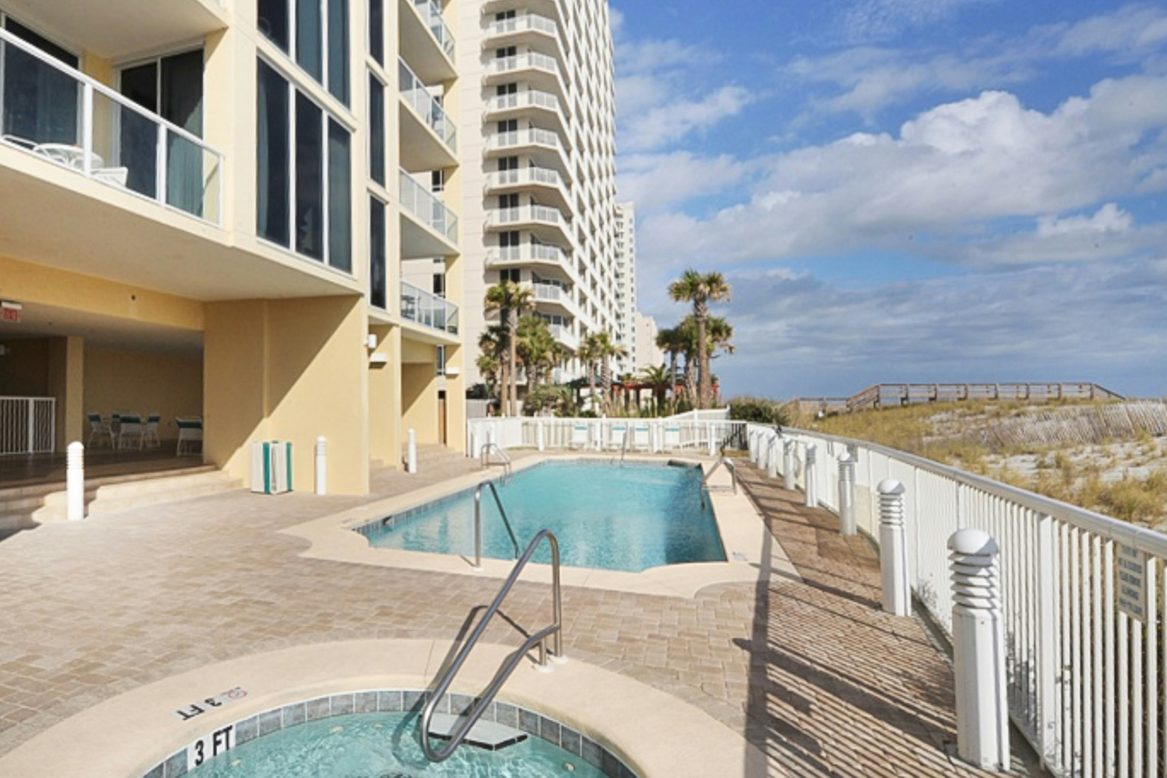 Caribbean Resort 525