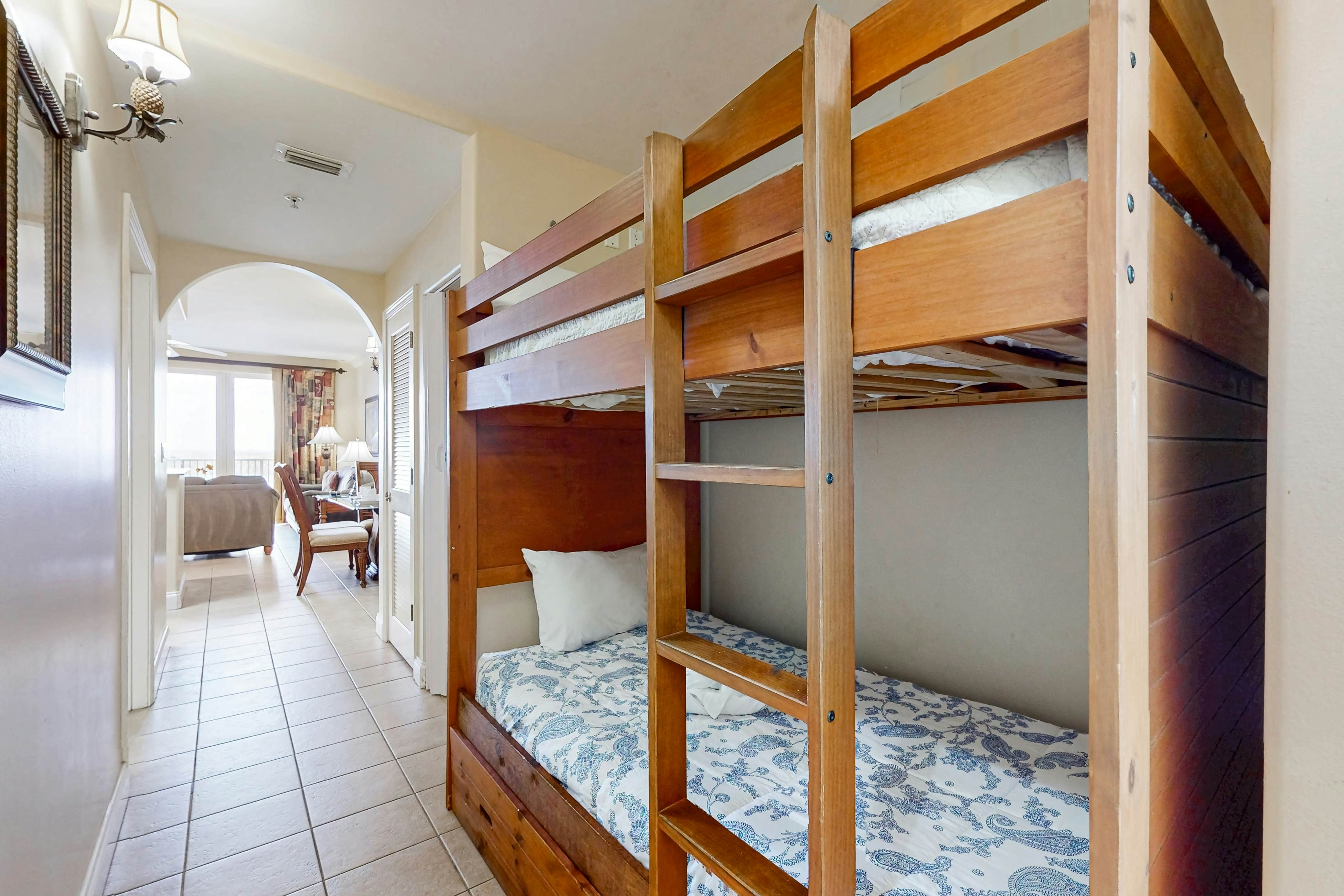 Blue Heron Beach Resort 2-0902