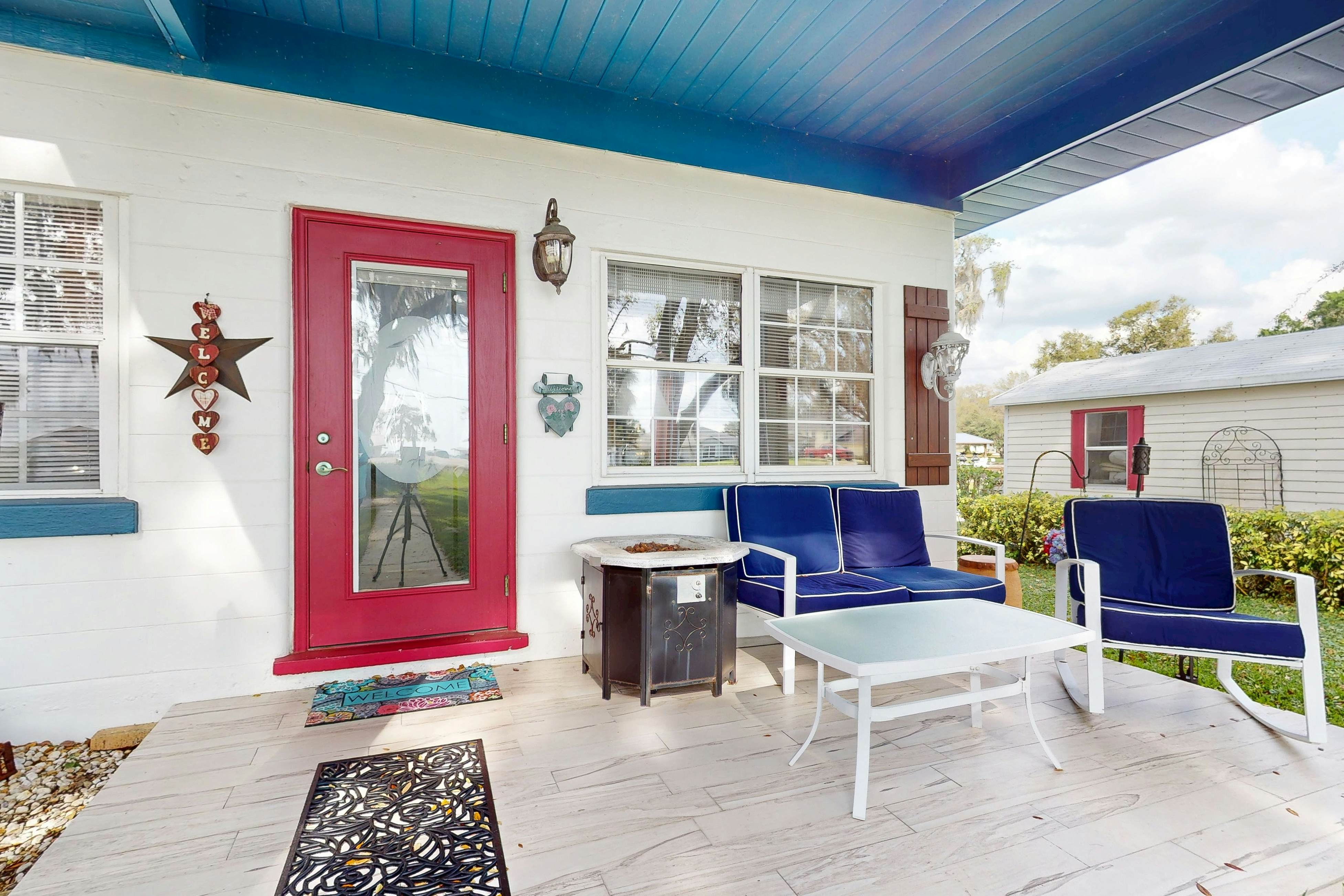 Paradise on Lake Henry