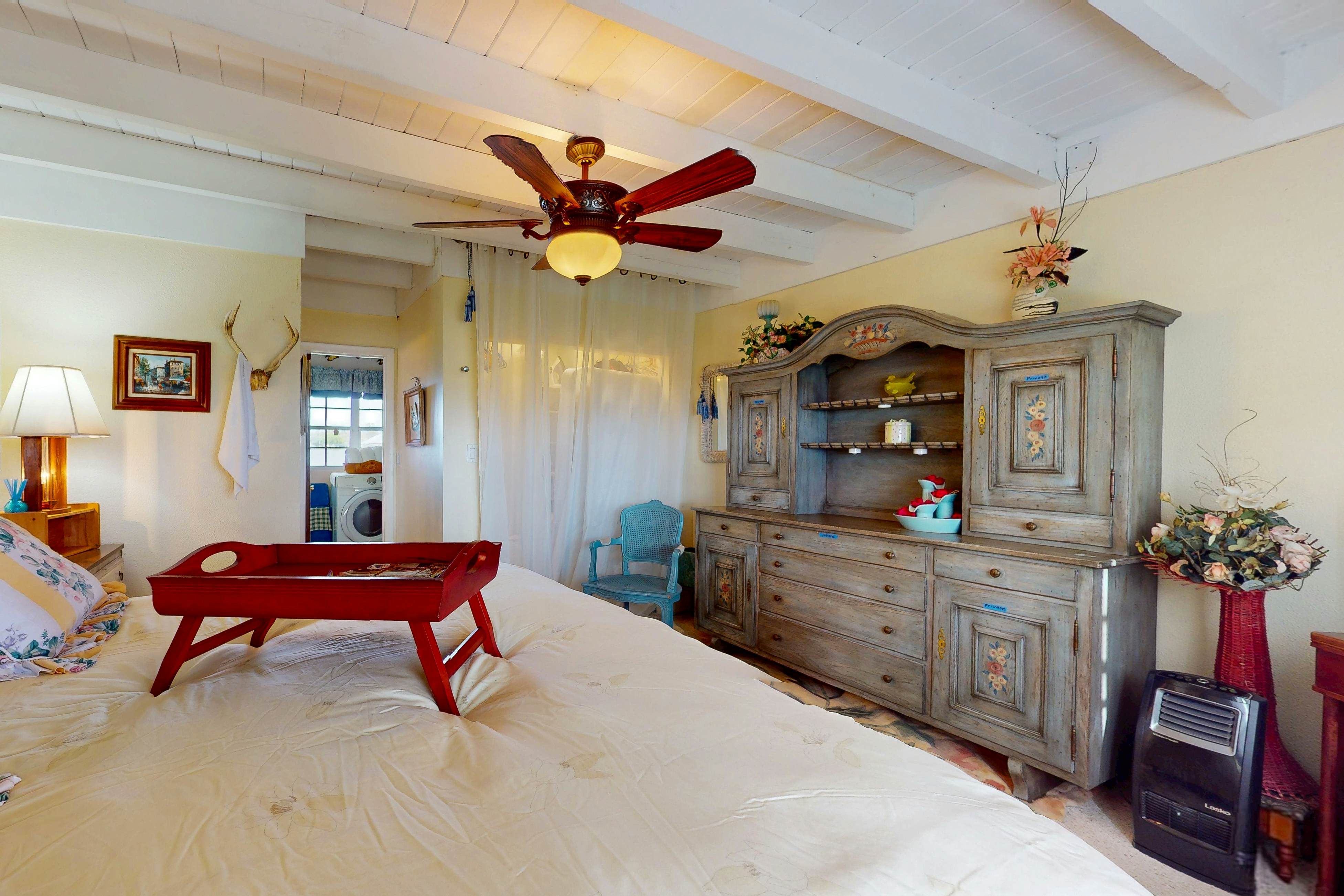 Paradise on Lake Henry