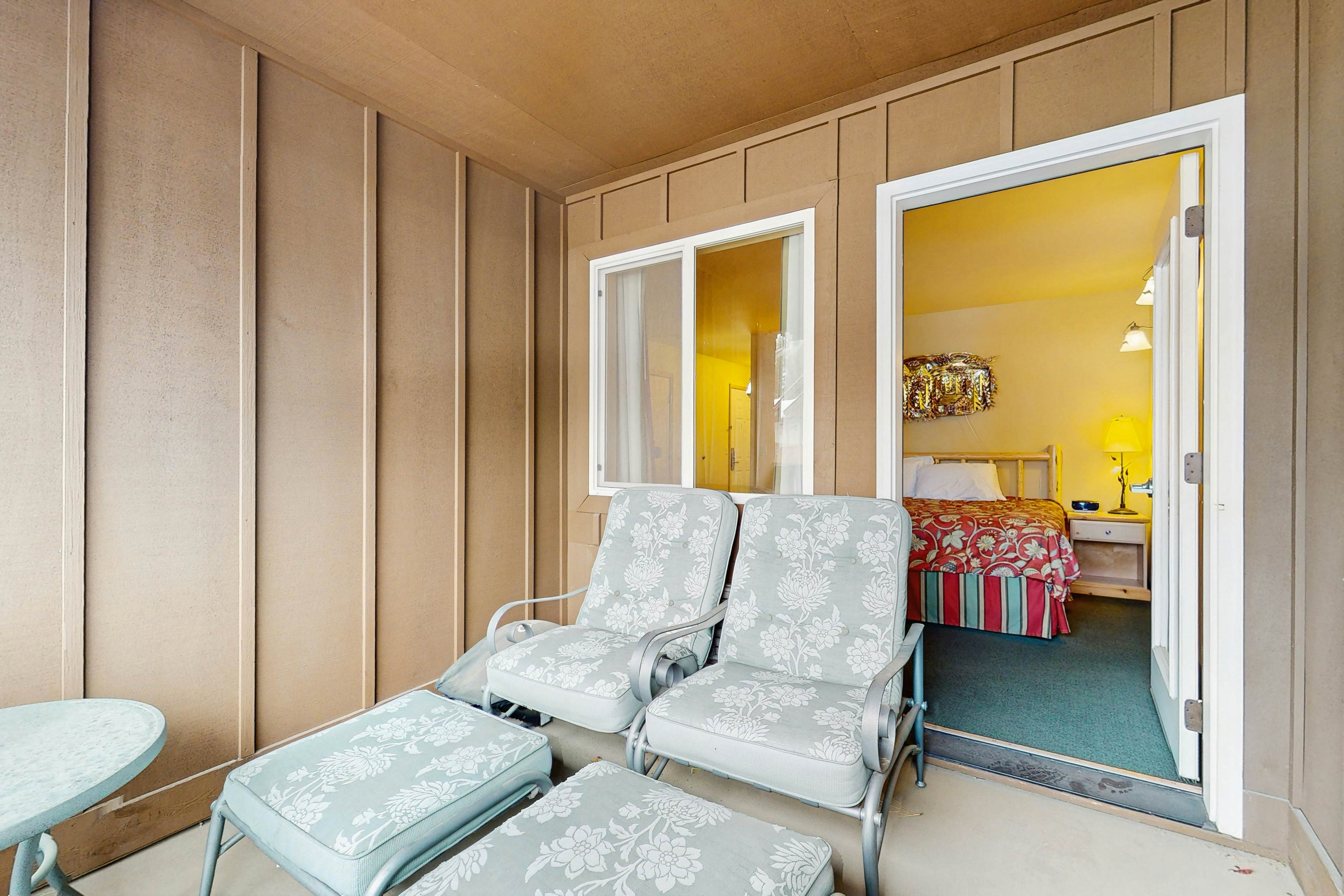 Icicle Village Resort Condo #408