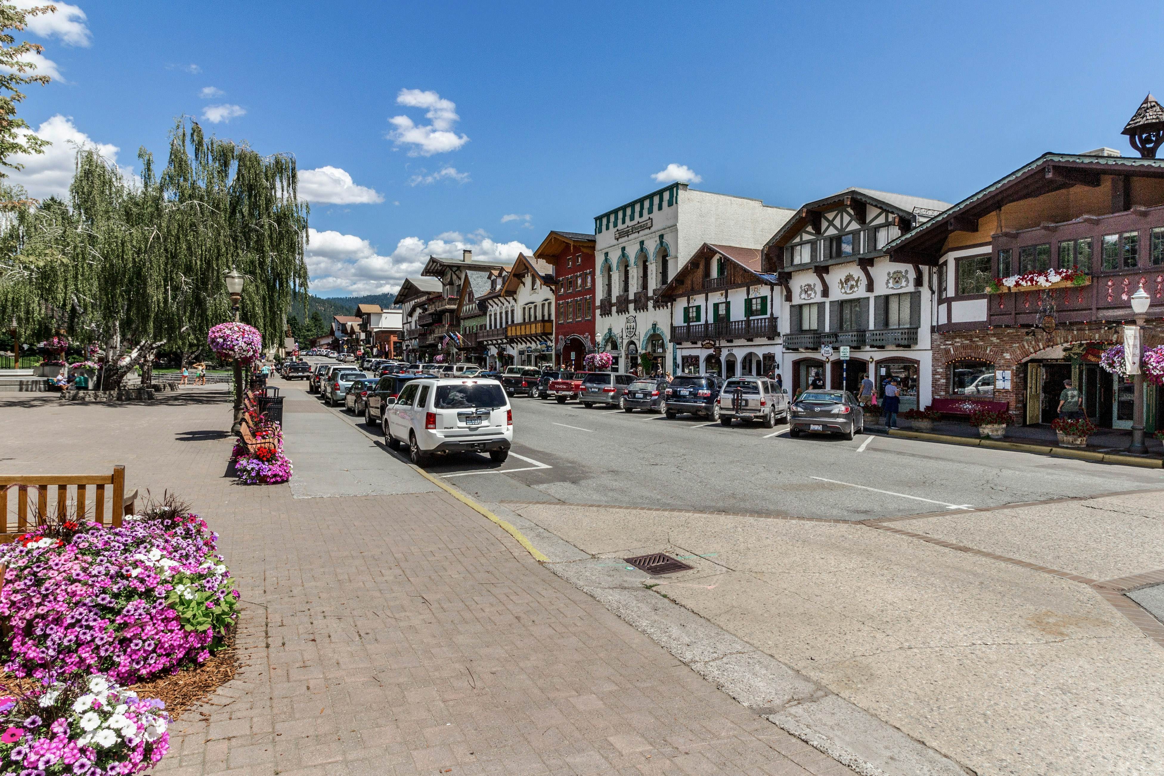 Icicle Village Resort Condo #408