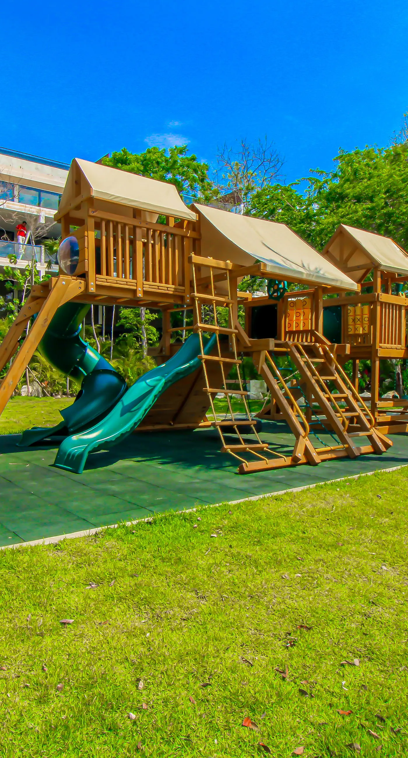 Lush Escape at Awa Playacar