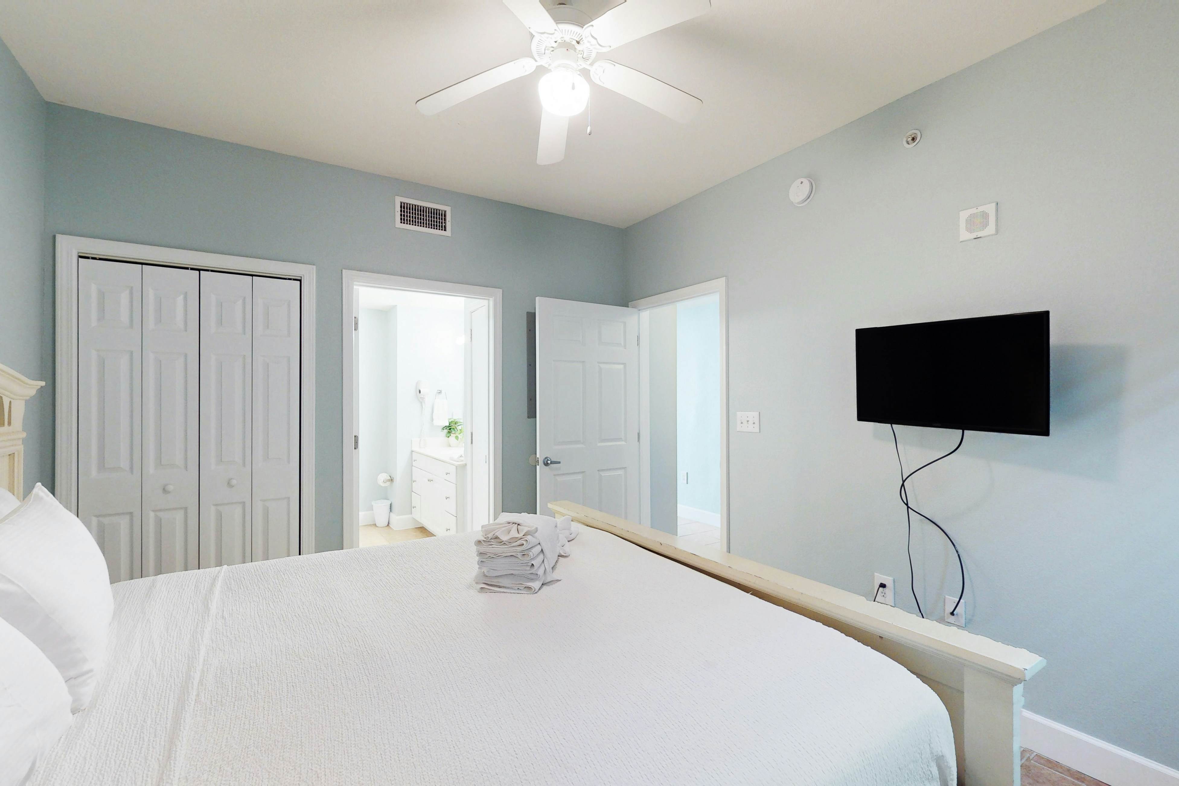 Tidewater Beach Resort 216