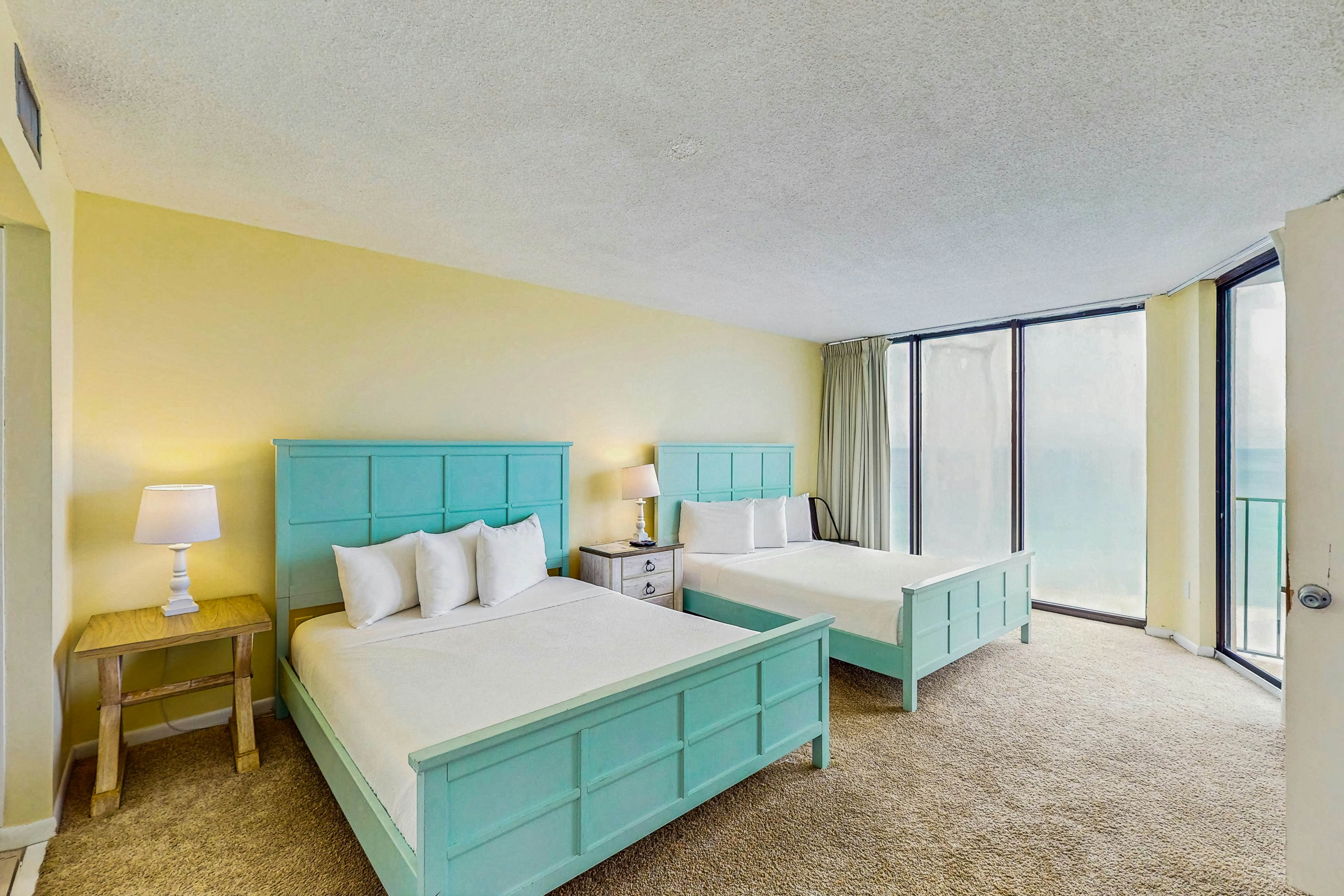 Edgewater Beach Resort T1-1204