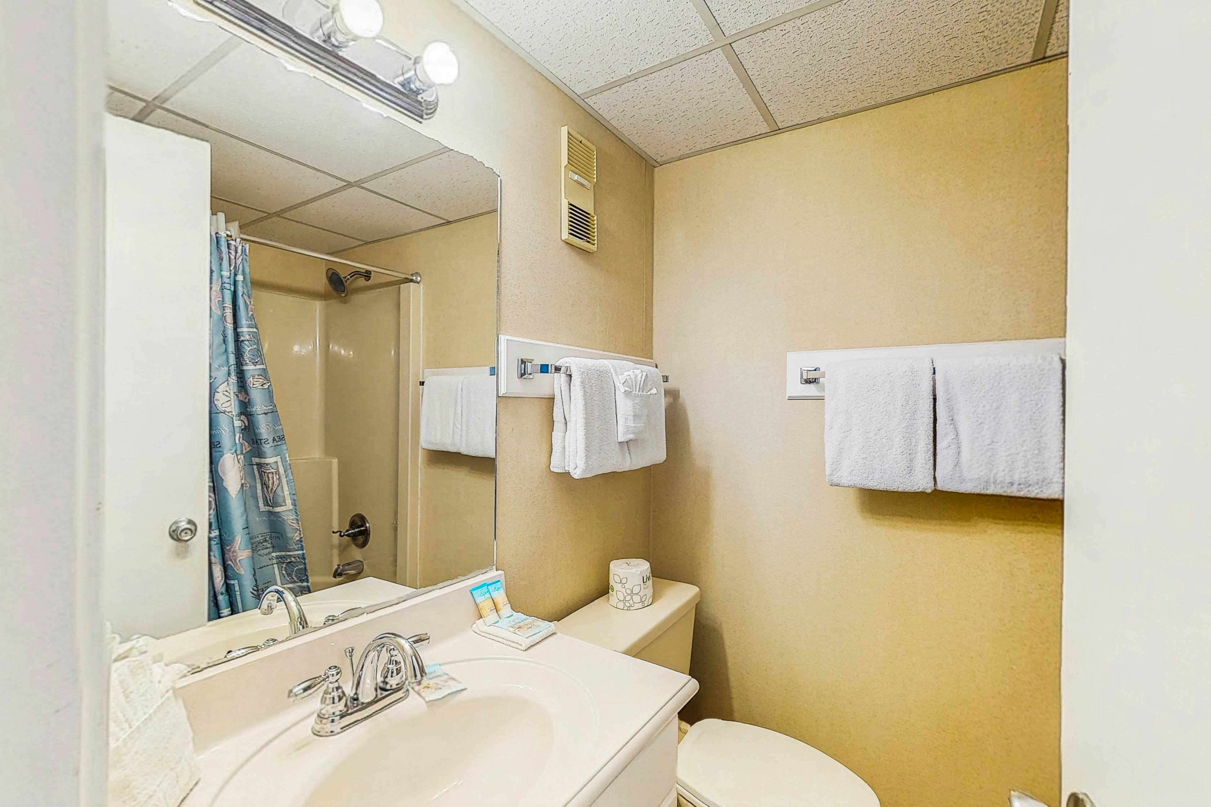 Edgewater Beach Resort T1-1204