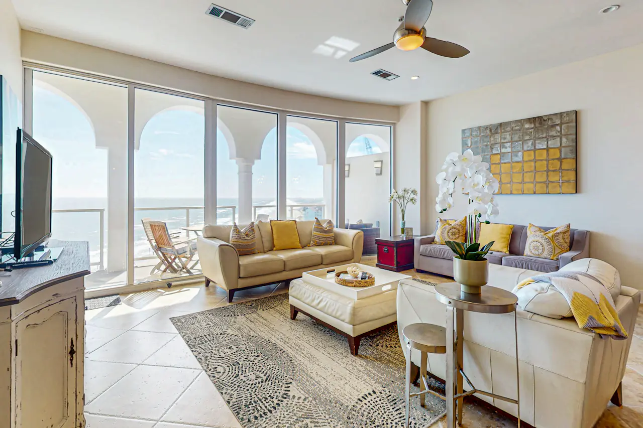 The Diamond Penthouse | 3 Bed Galveston, TX Condo | Vacasa