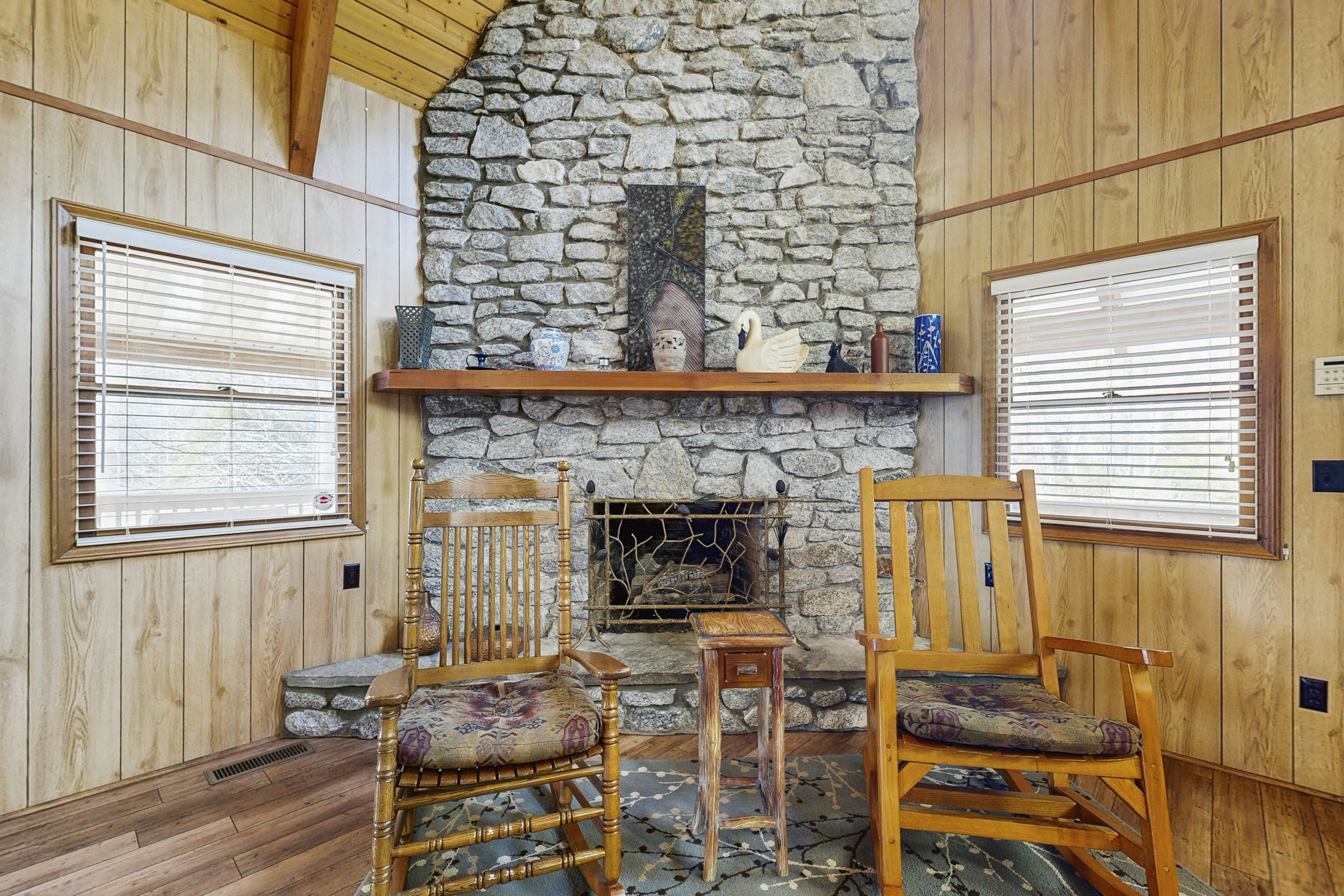 Lodge on Mirror Lake