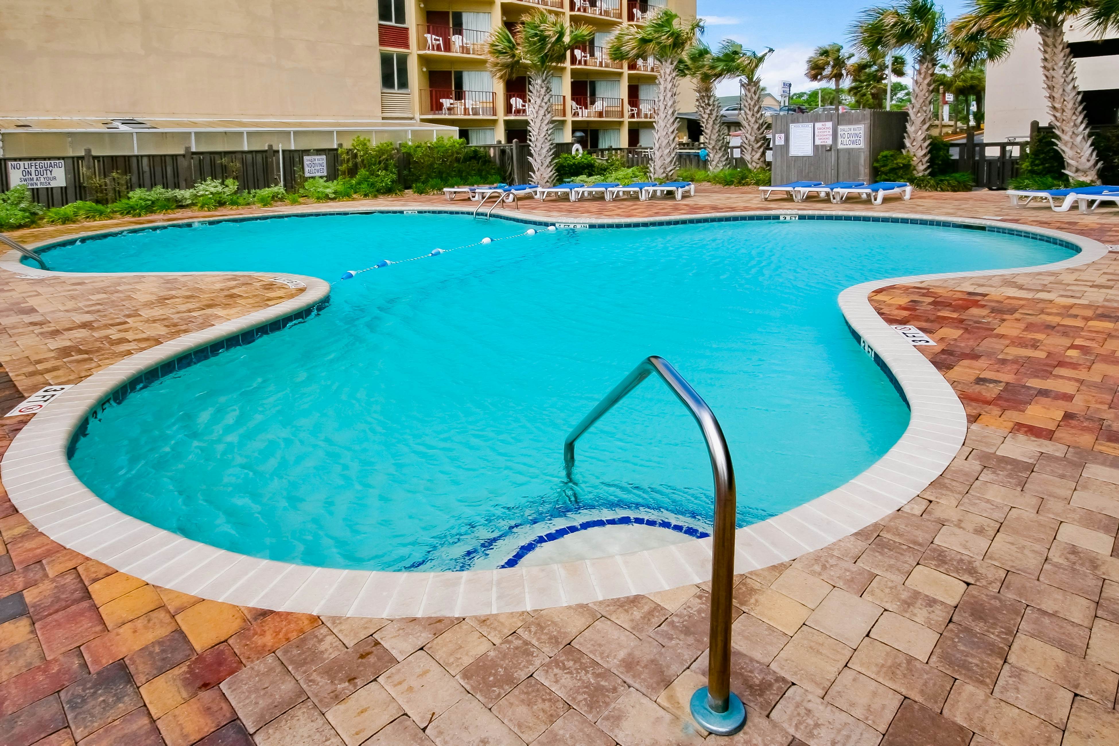 * Palace Resort 1808