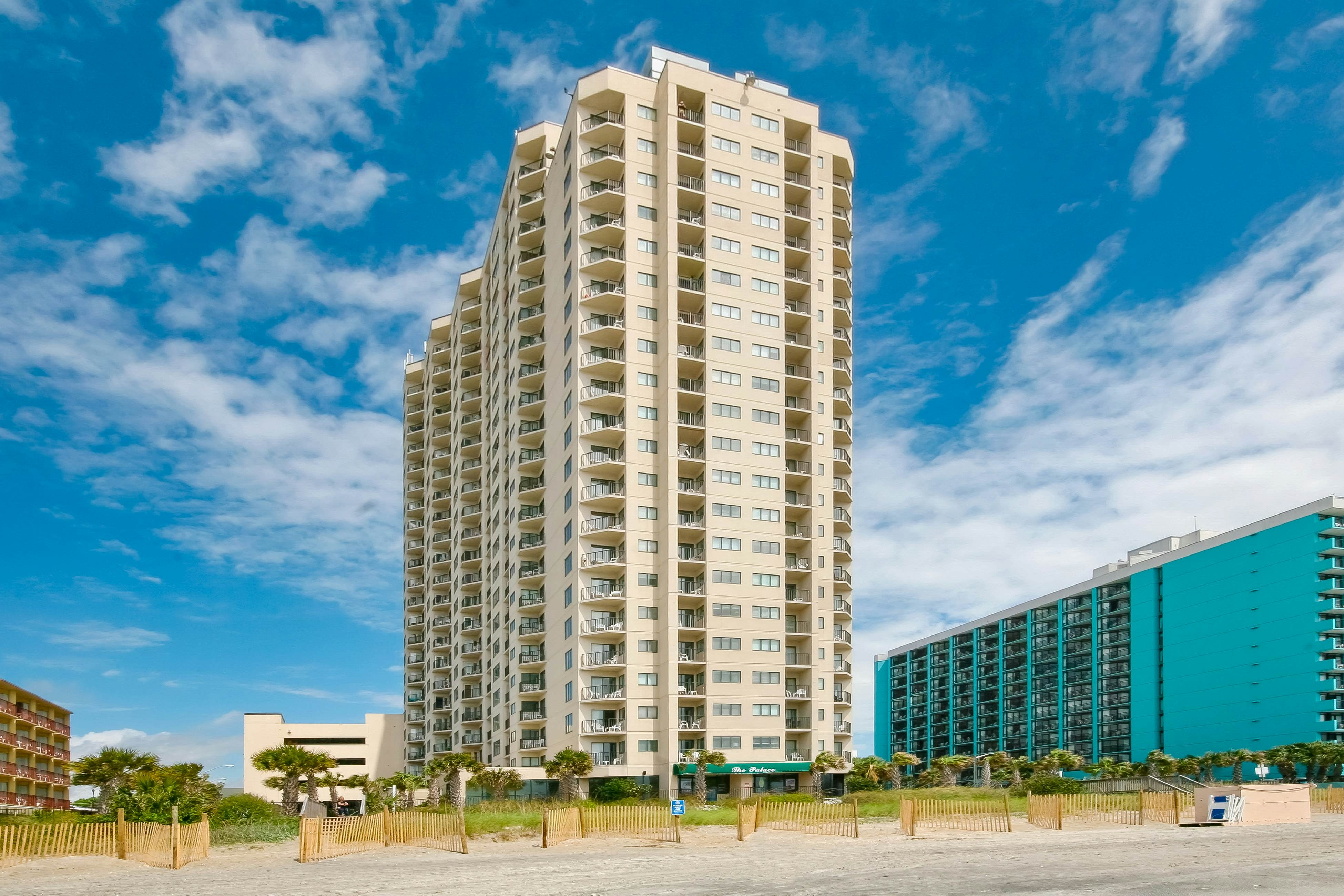 * Palace Resort 1808