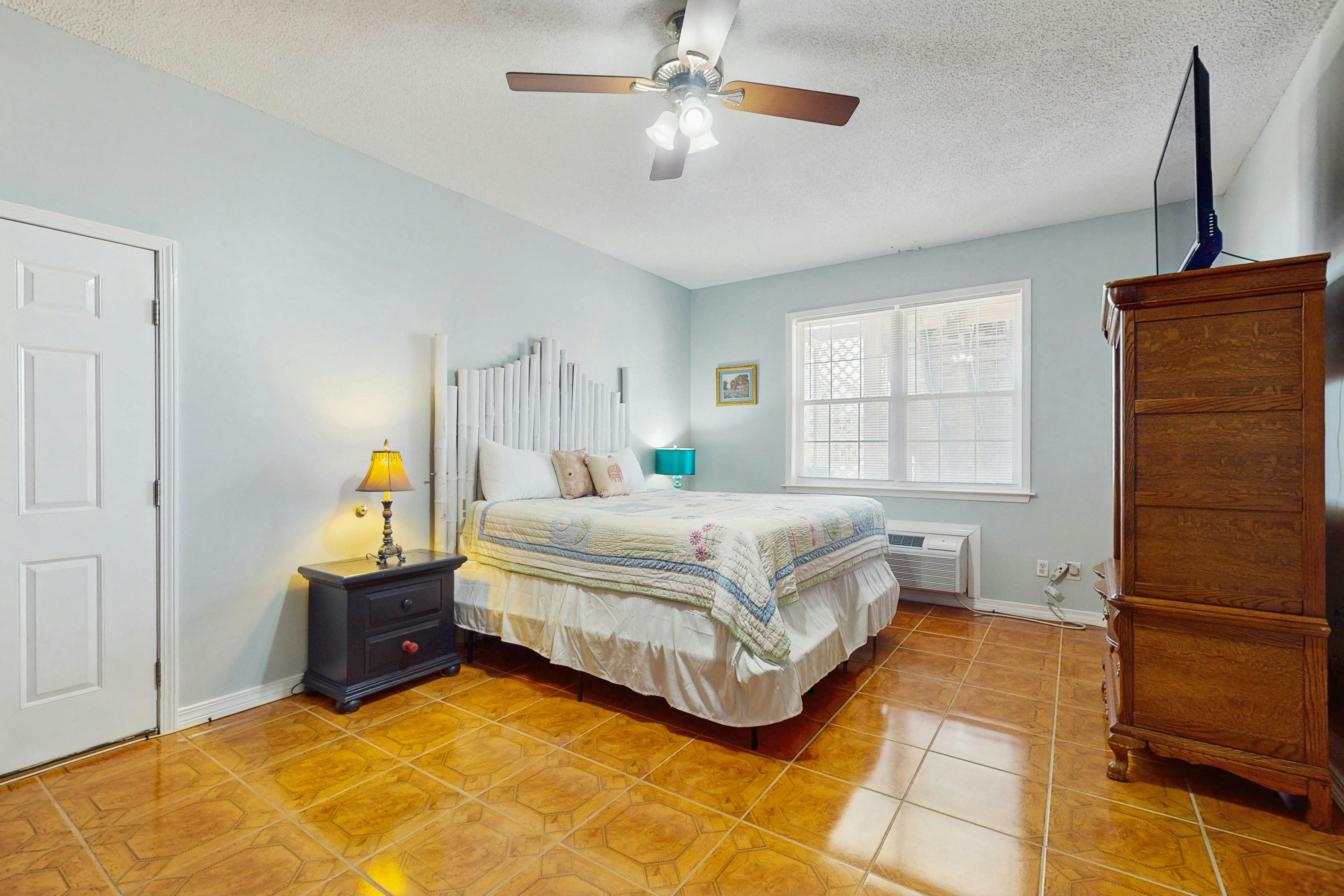 Bama Breeze - Dauphin Island