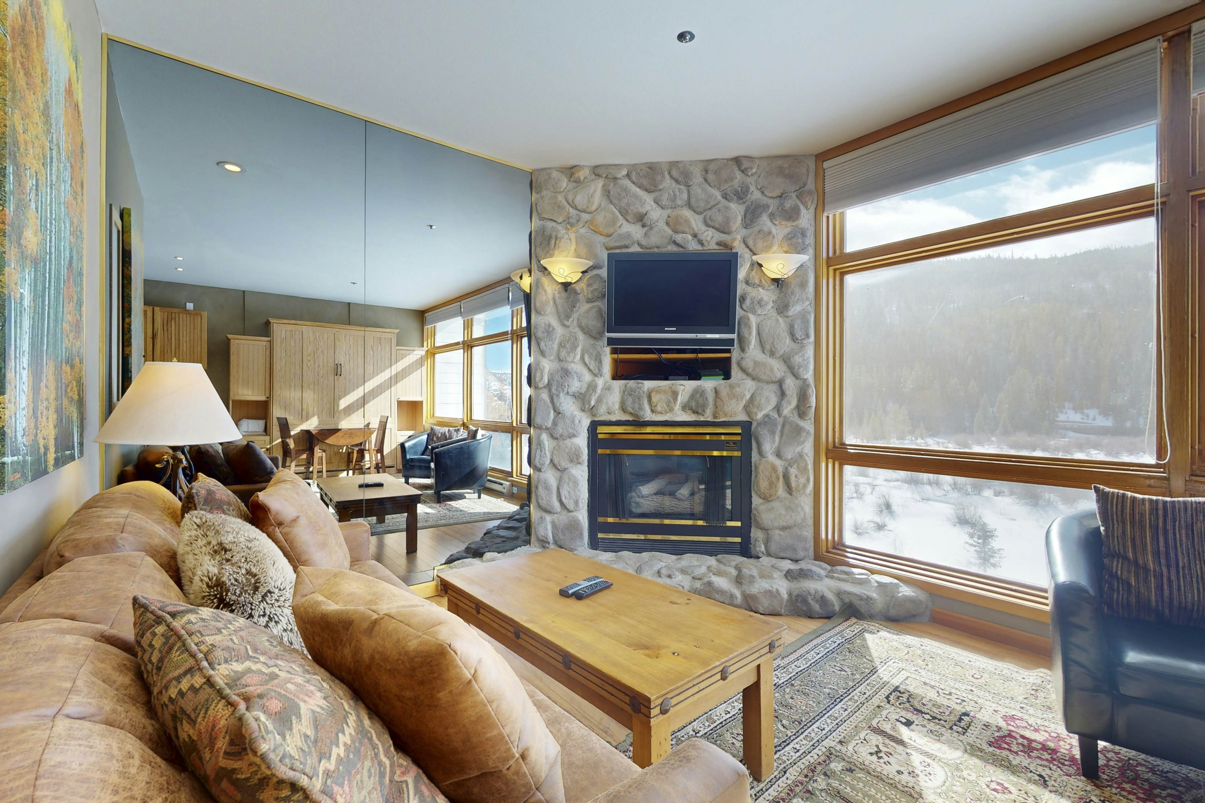 River Bank Lodge 2919