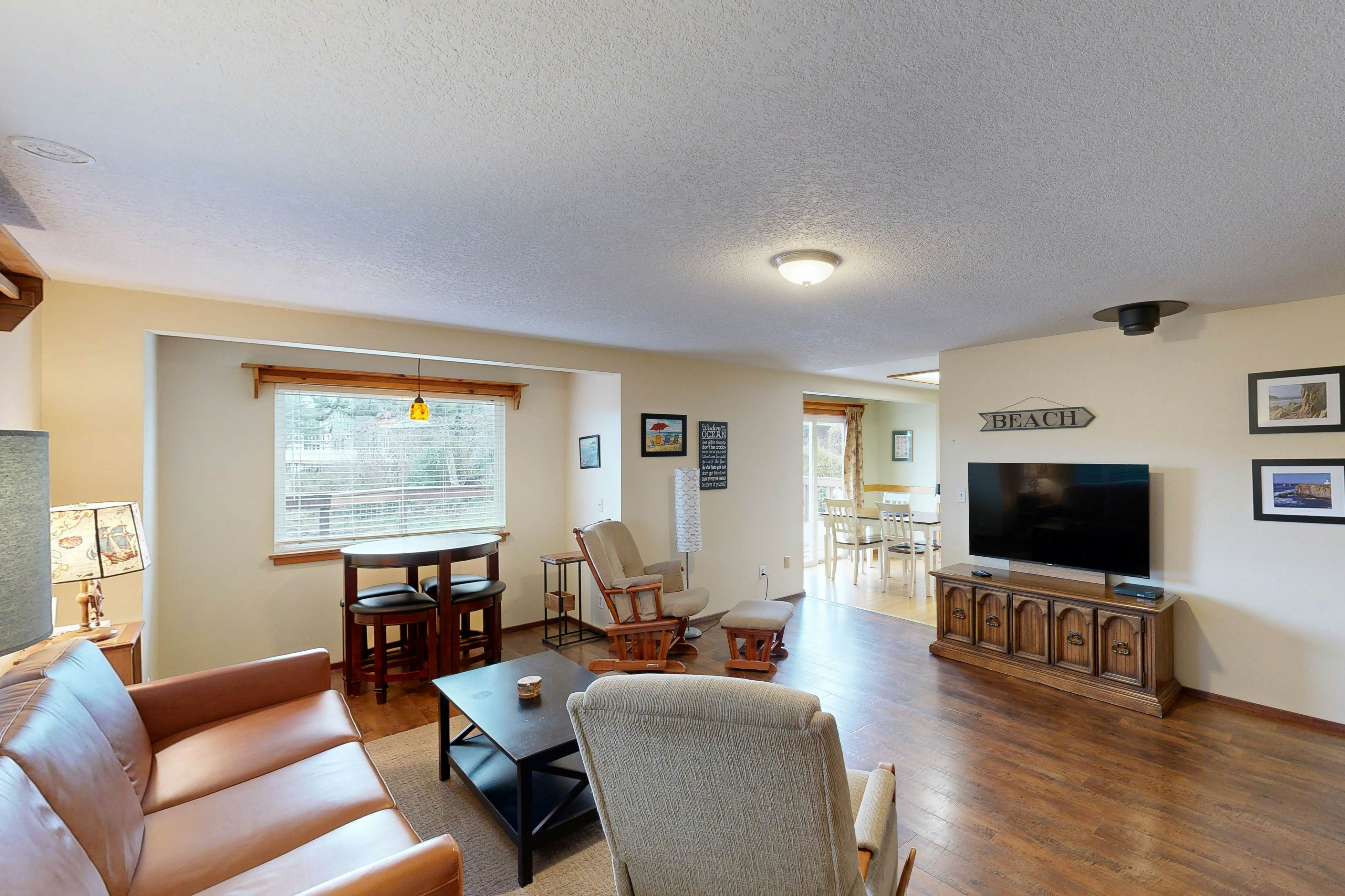 Seaside Coastal Cottage