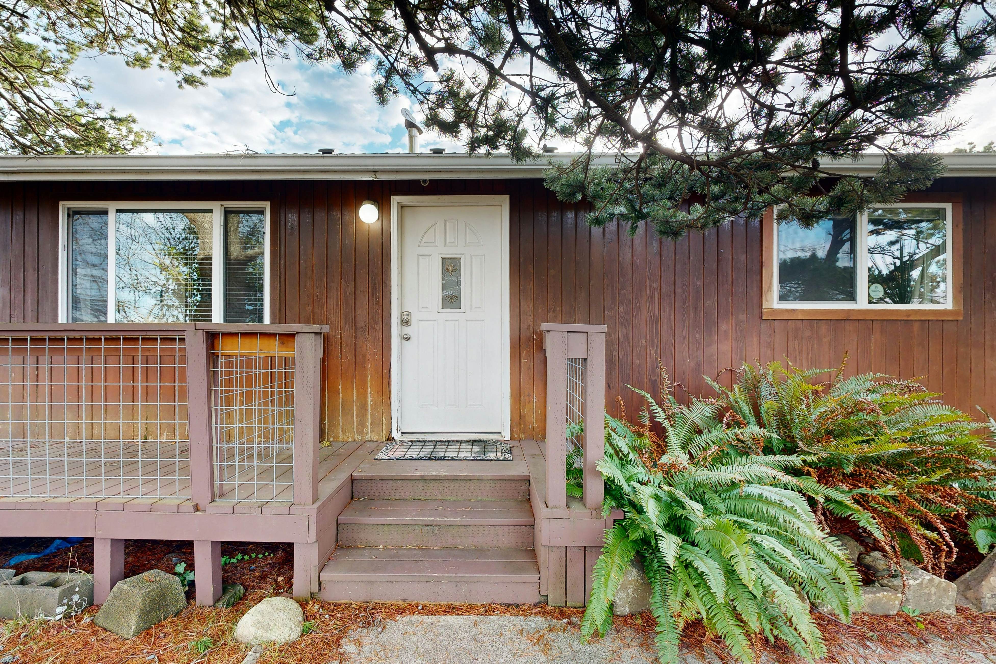 Seaside Coastal Cottage