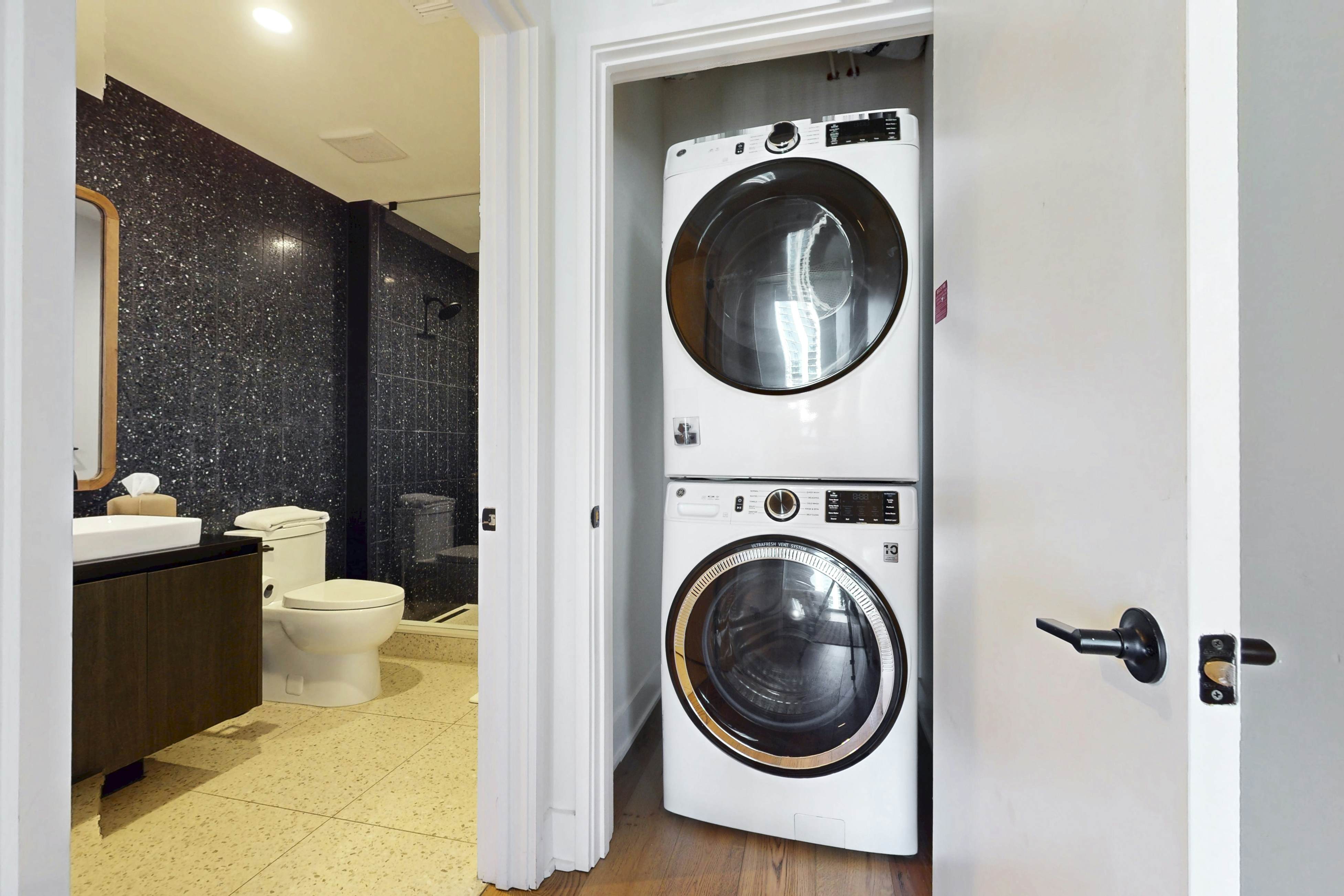 Natiivo Austin Sunsets