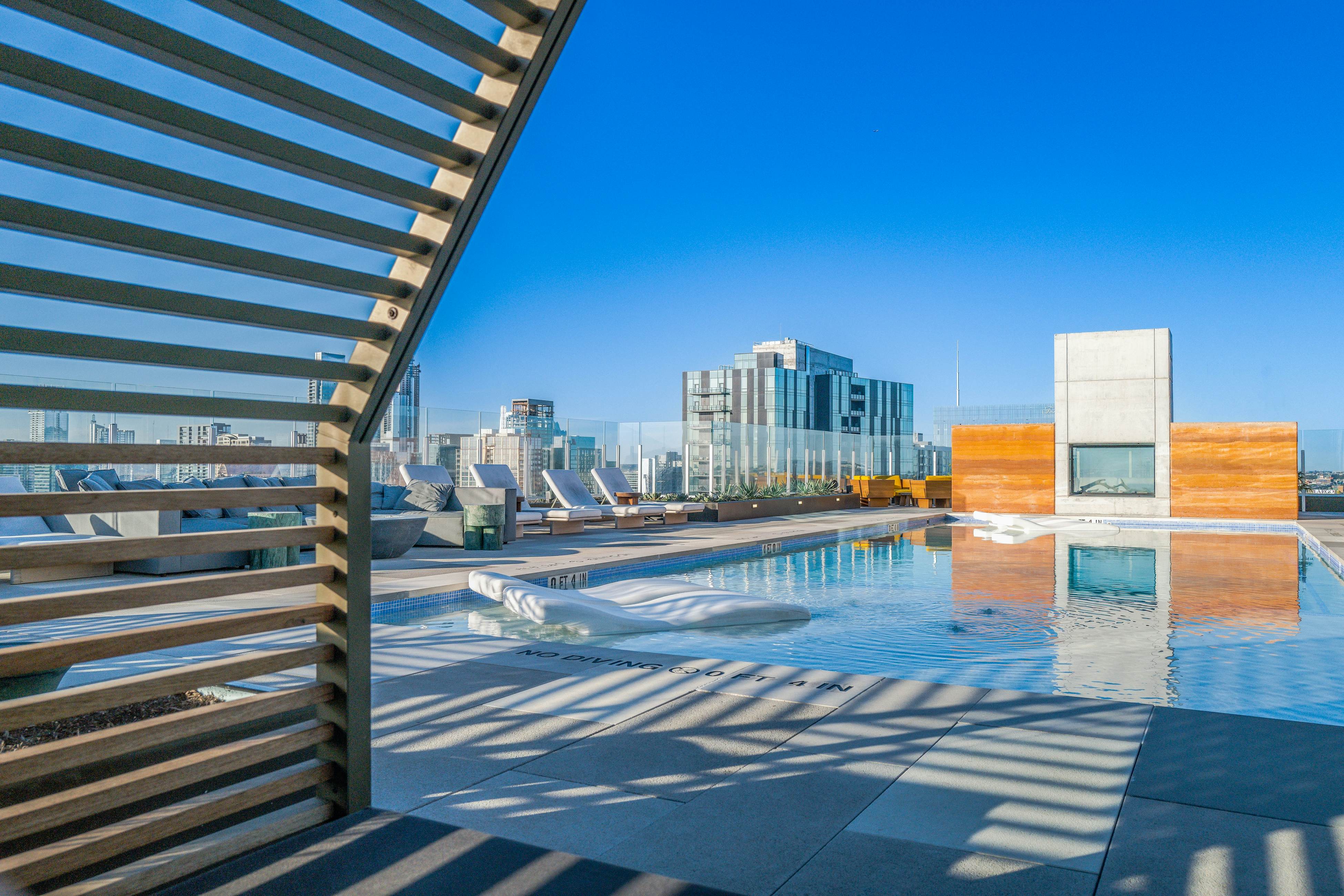 Natiivo Austin Sunsets